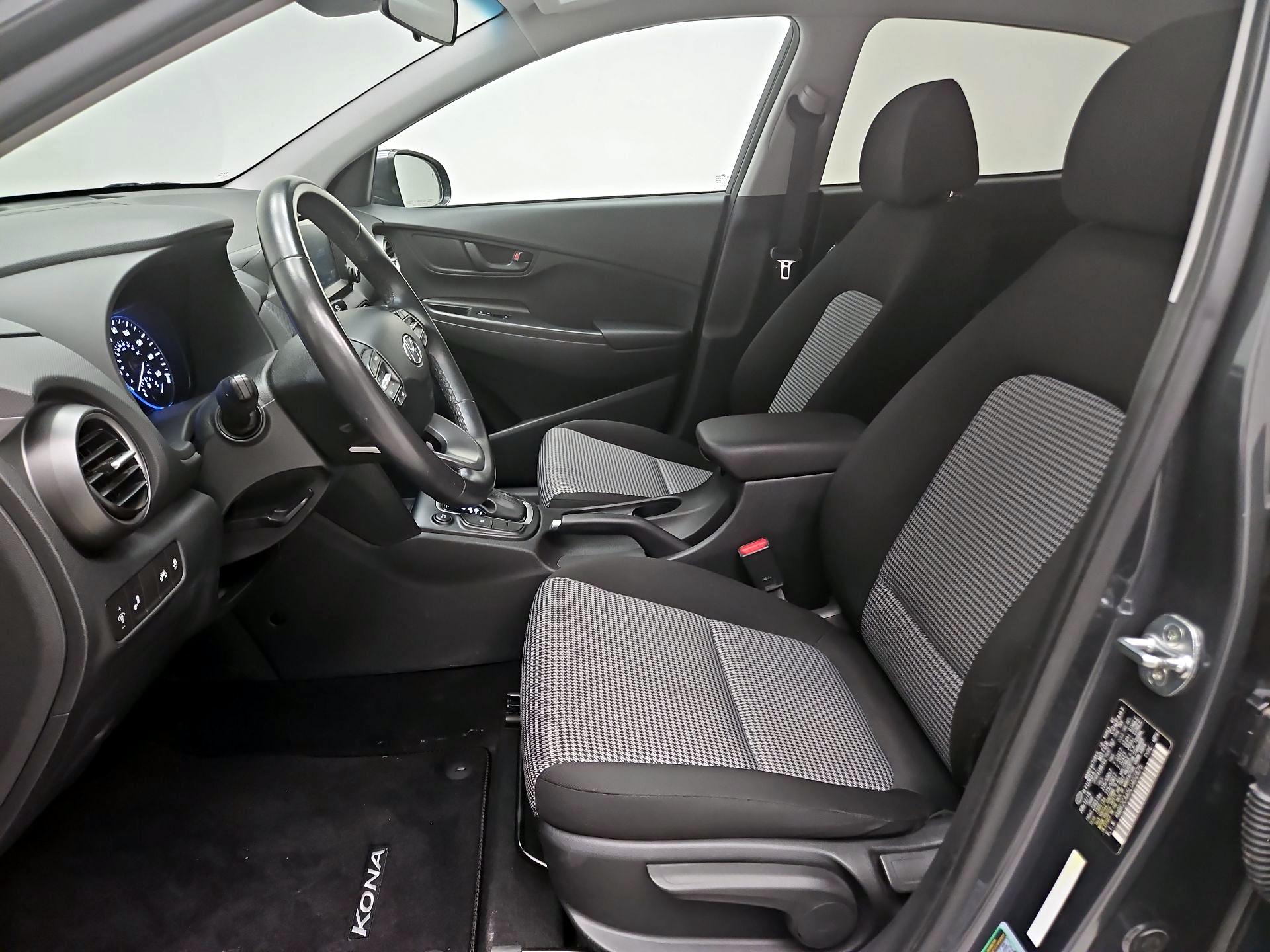 Thumbnail: 2020 Hyundai Kona - 11