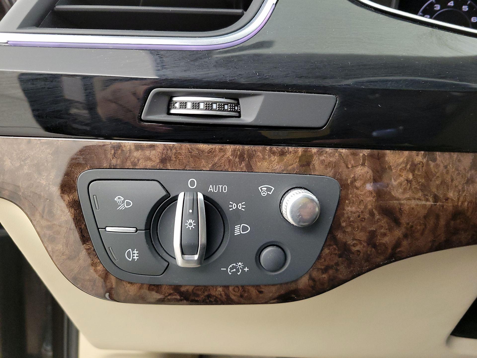 Thumbnail: 2018 Audi Q7 - 13