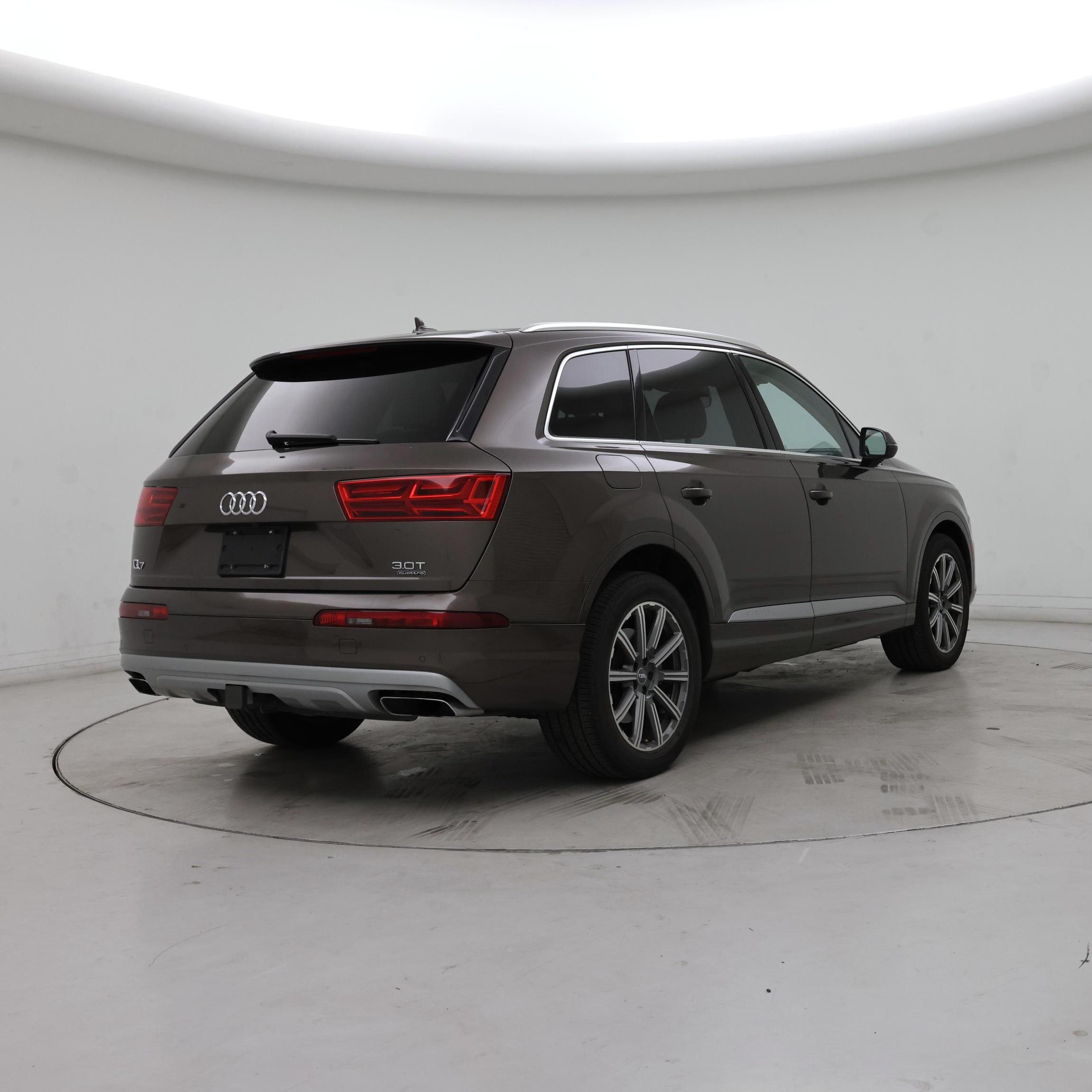 Thumbnail: 2018 Audi Q7 - 8