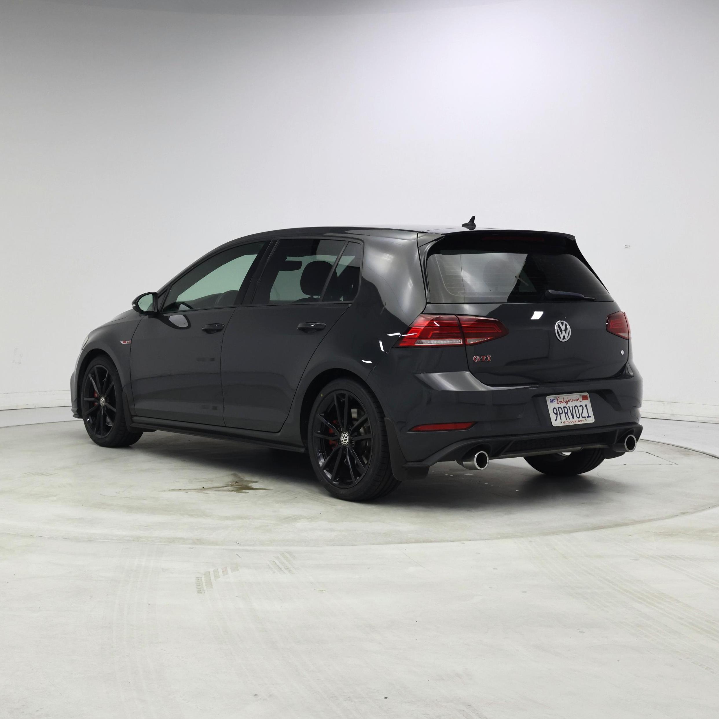 Thumbnail: 2019 Volkswagen Golf - 2