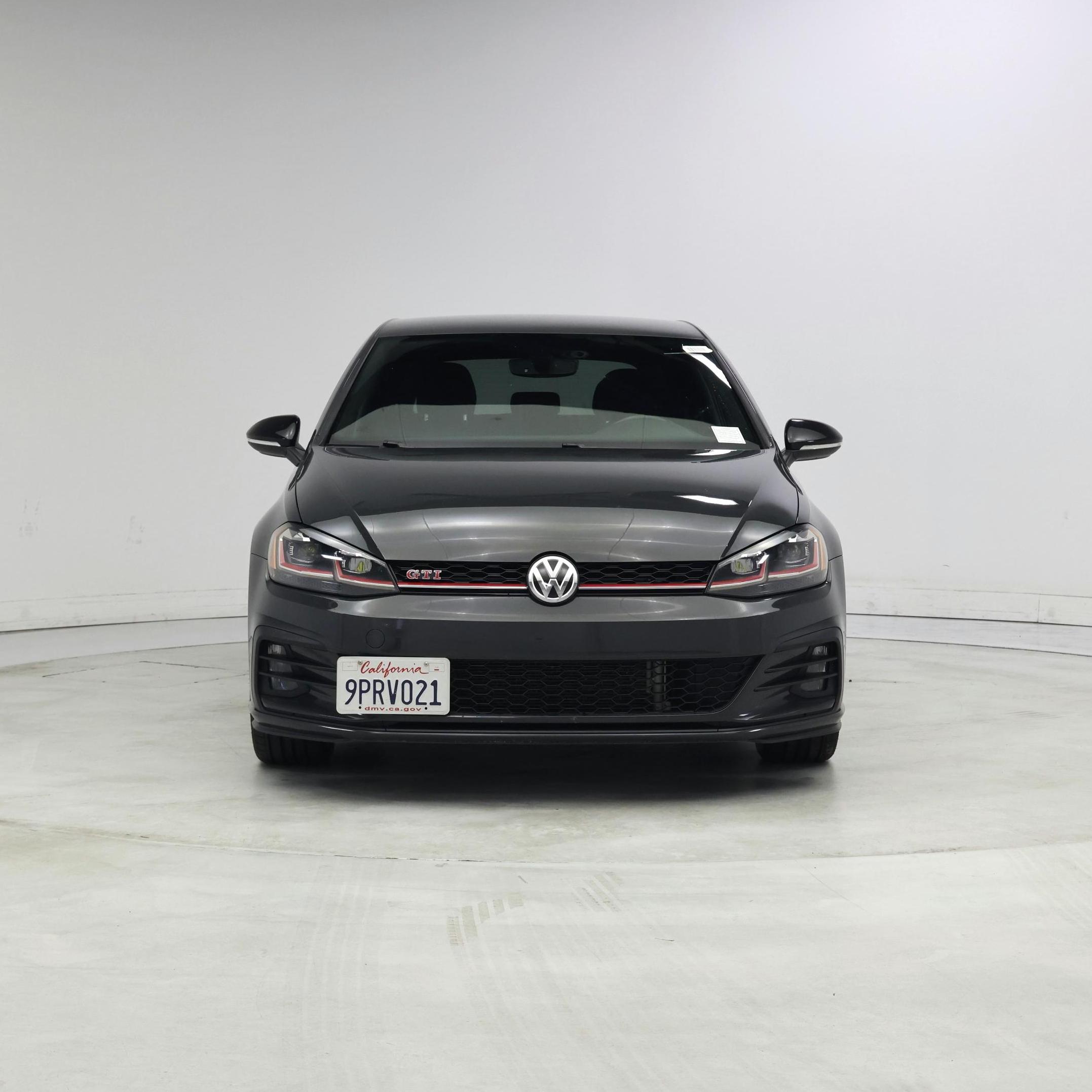 Thumbnail: 2019 Volkswagen Golf - 5