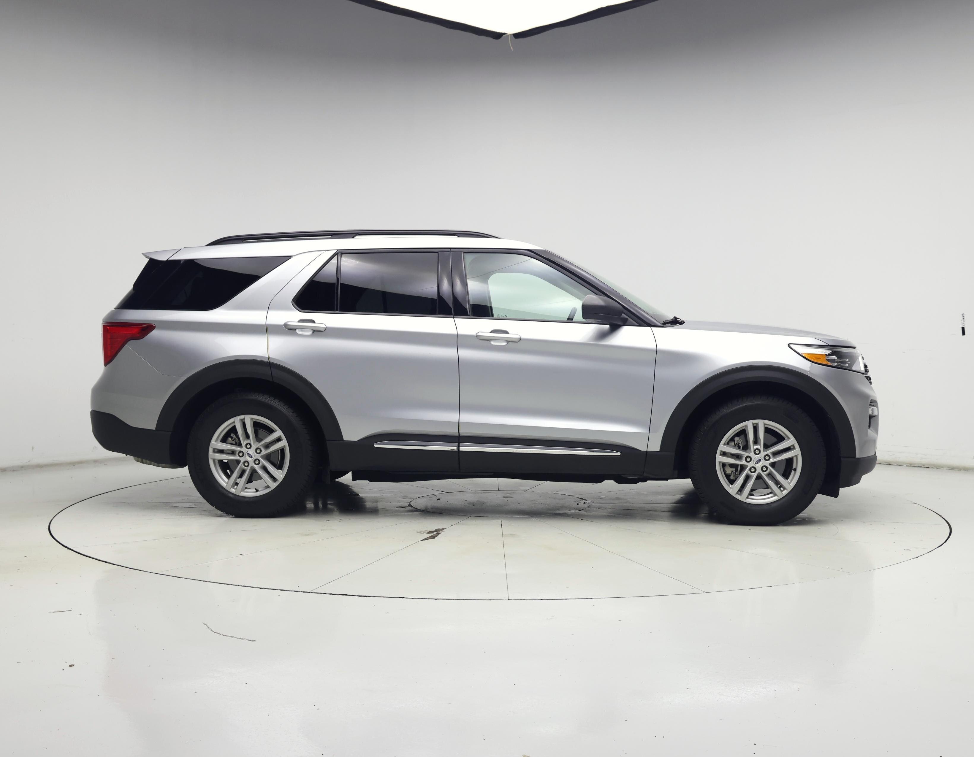 Thumbnail: 2024 Ford Explorer - 7