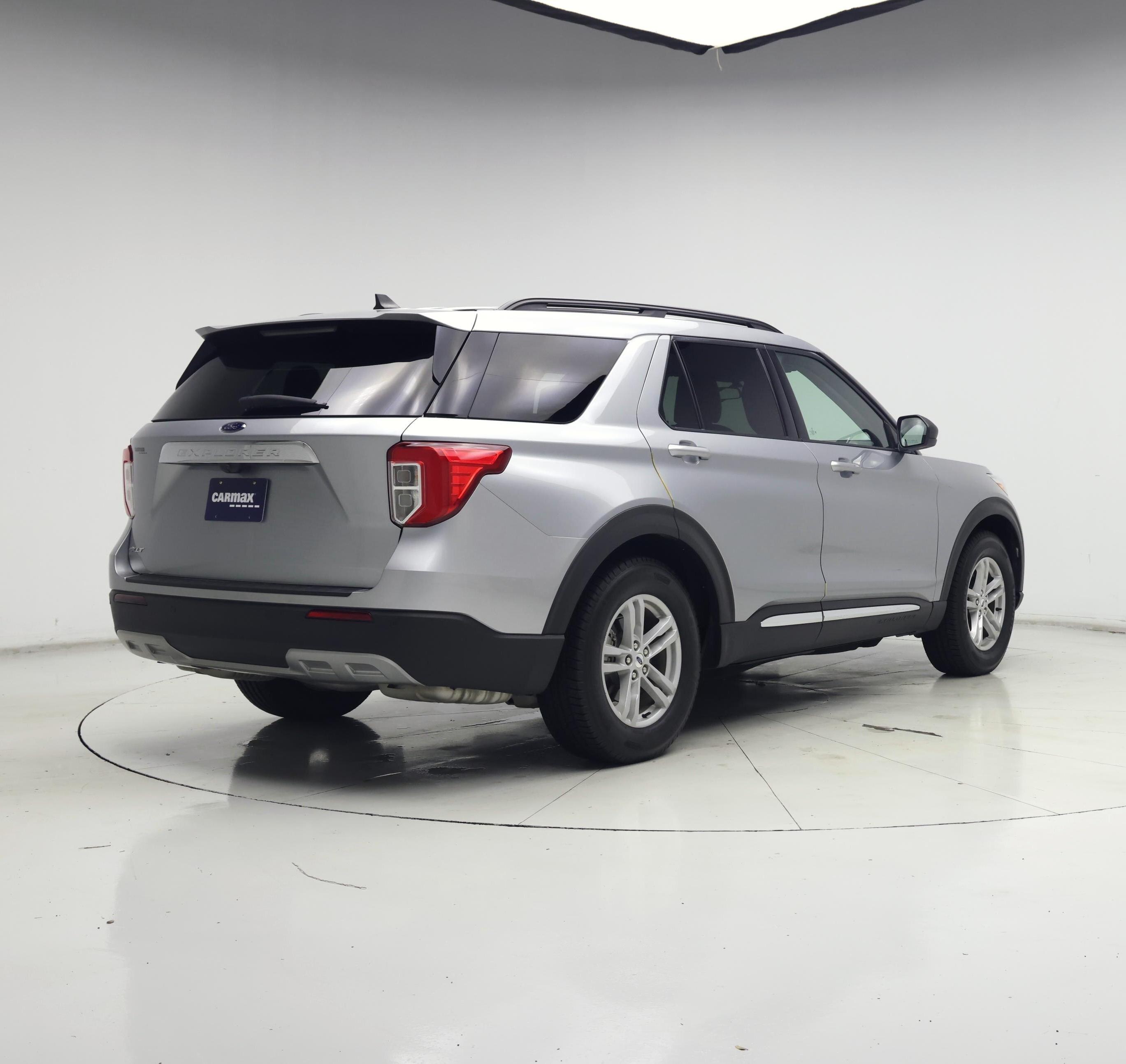 Thumbnail: 2024 Ford Explorer - 8