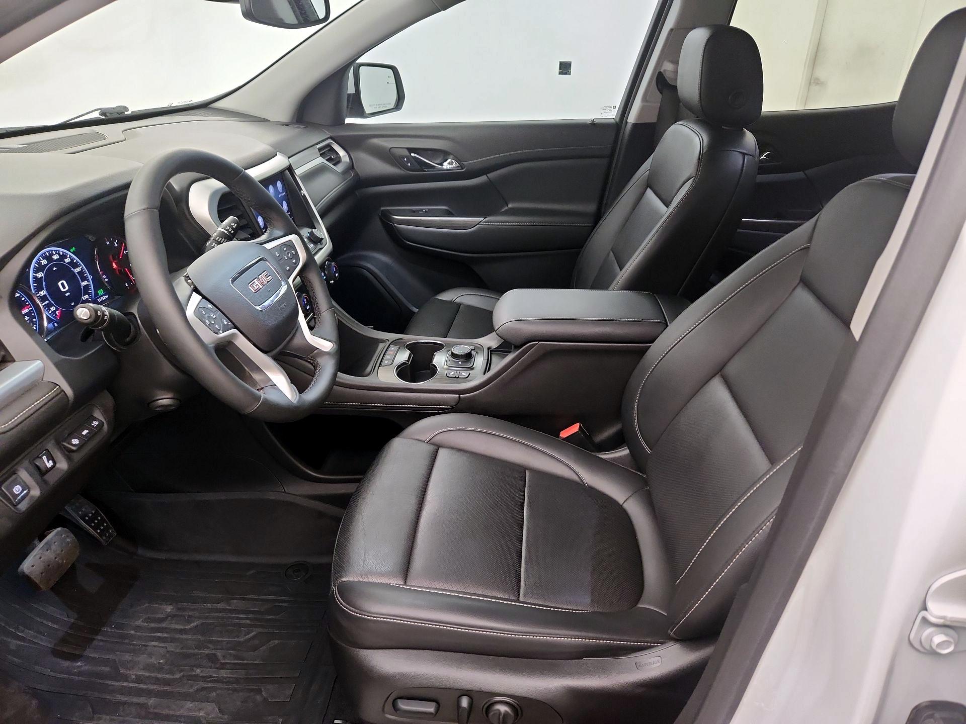Thumbnail: 2023 GMC Acadia - 11
