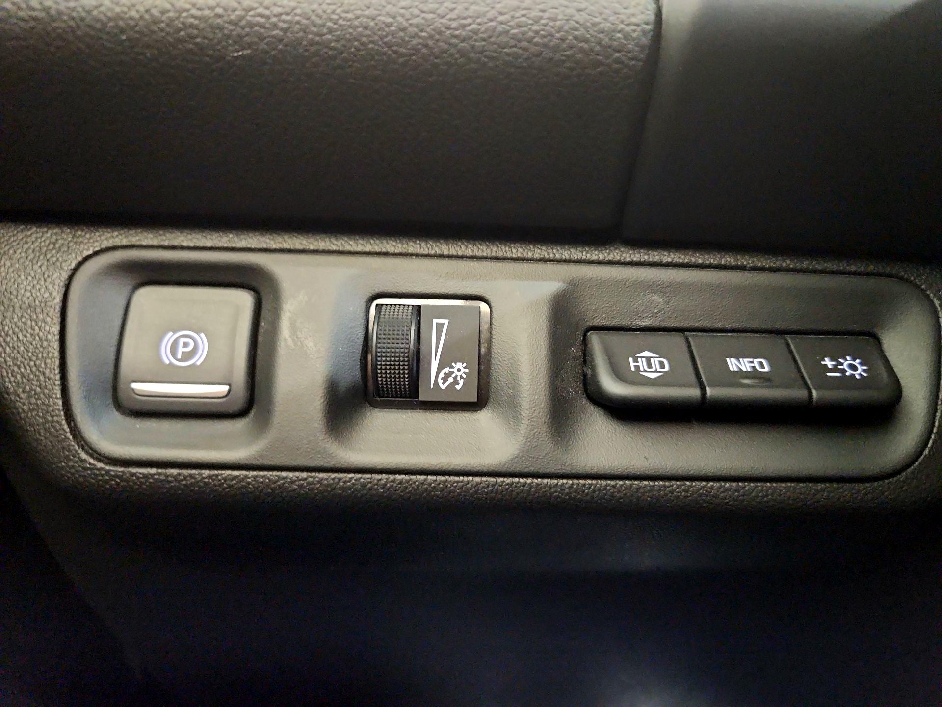 Thumbnail: 2023 GMC Acadia - 13
