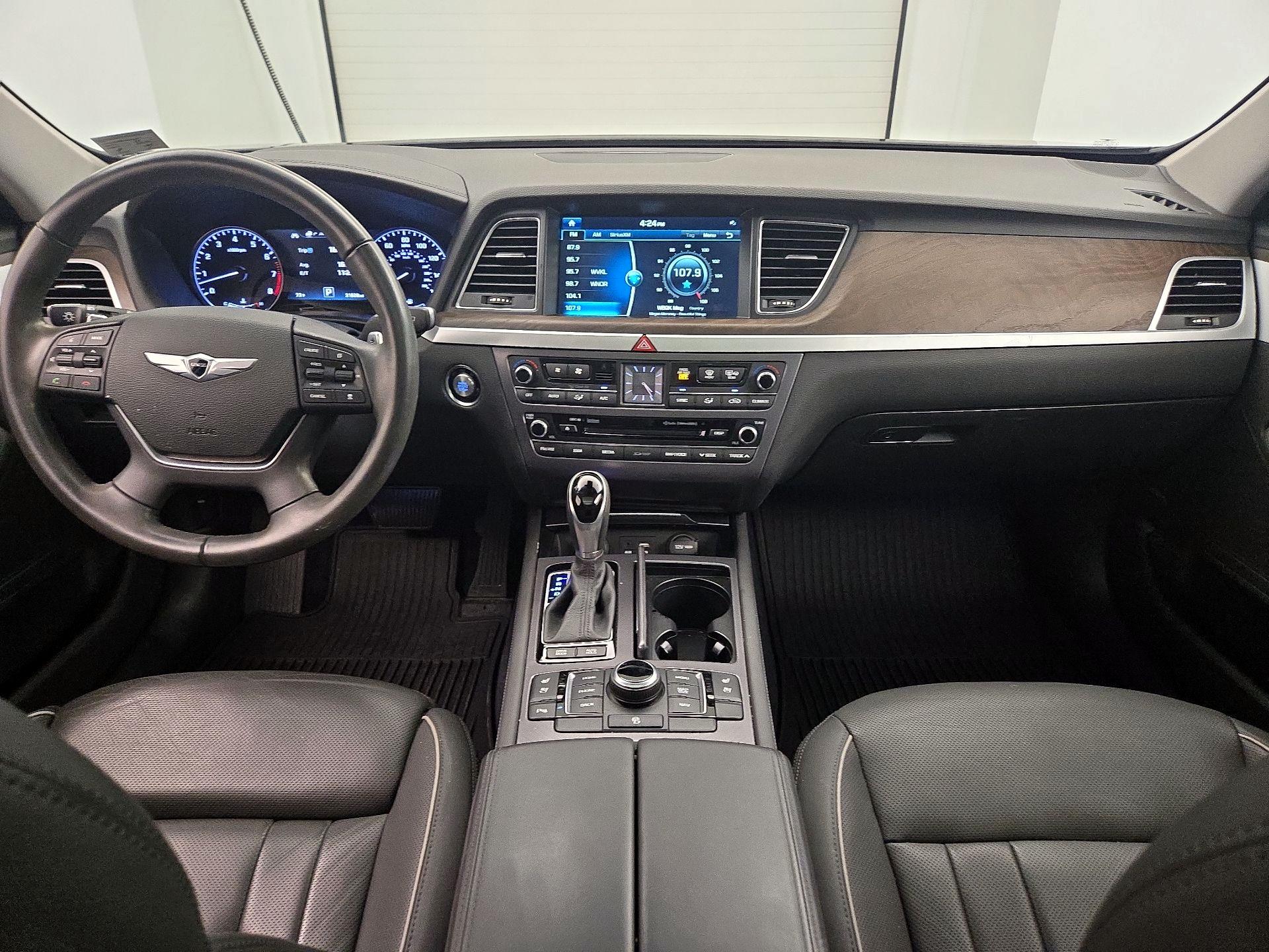 Thumbnail: 2015 Hyundai Genesis - 9
