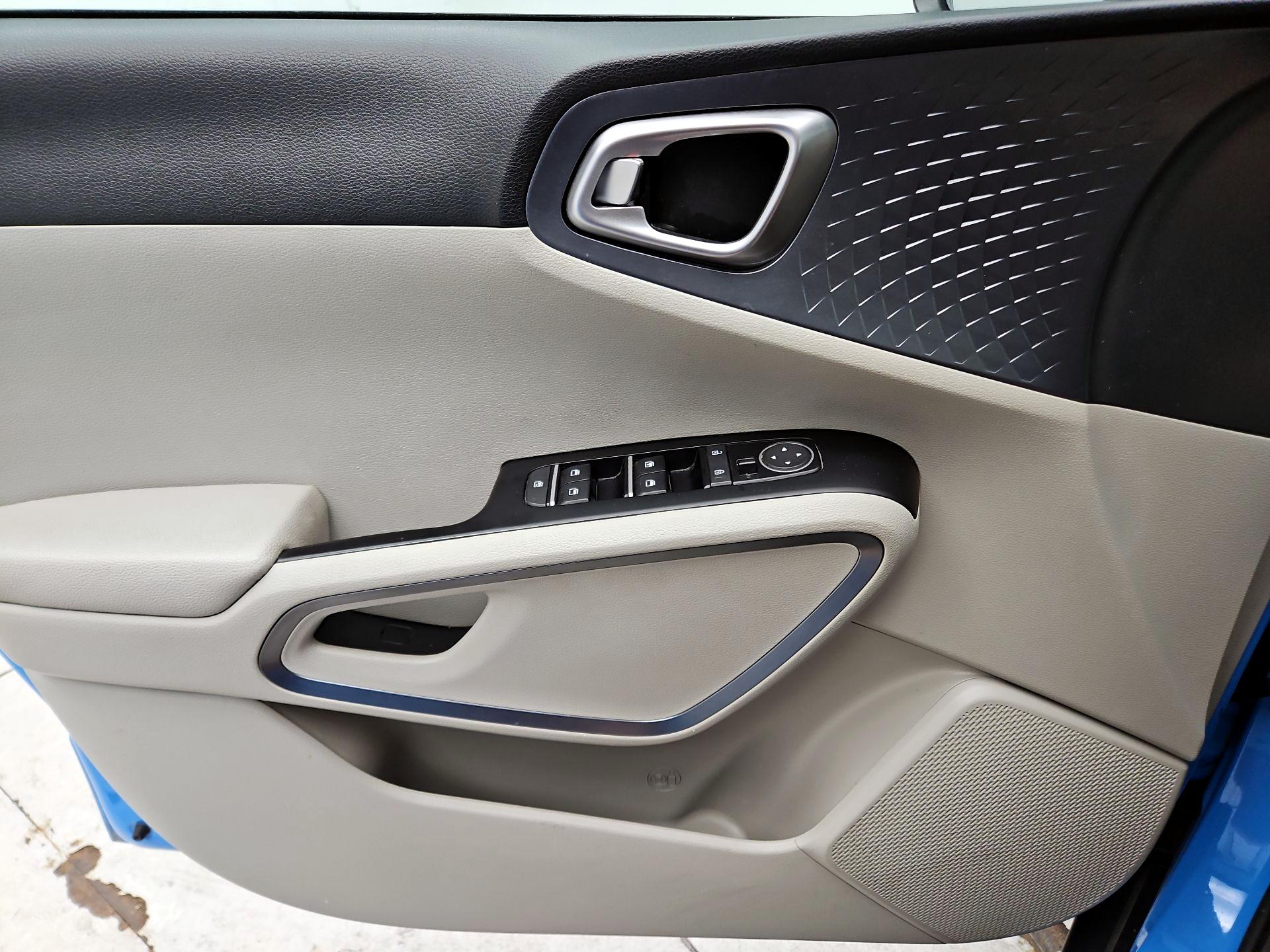 Thumbnail: 2024 Kia Soul - 12