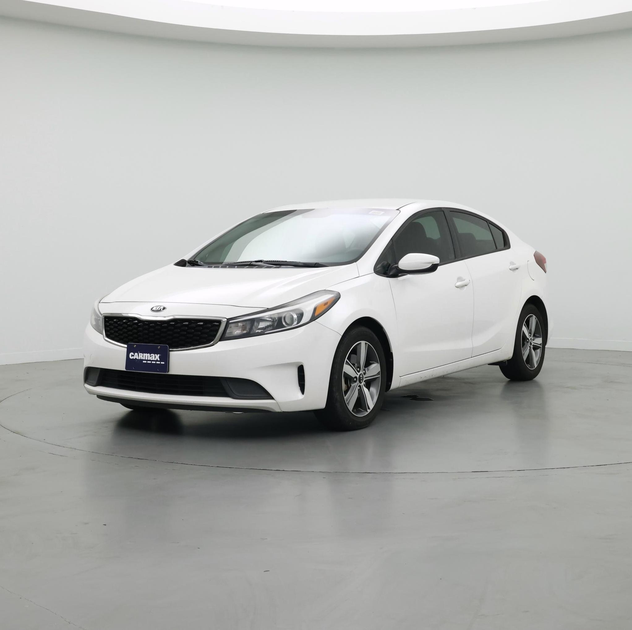 Thumbnail: 2018 Kia Forte - 4