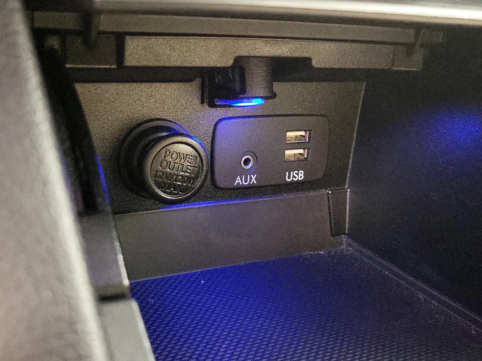 2017 Subaru Outback Limited - Photo 19