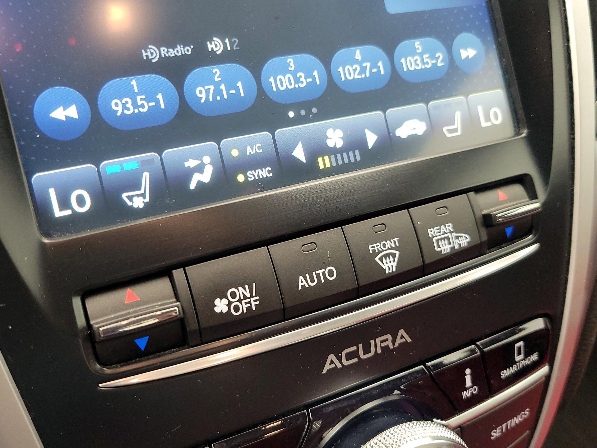 Thumbnail: 2019 Acura TLX - 17