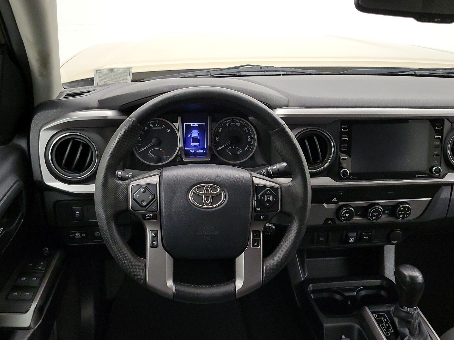 Thumbnail: 2020 Toyota Tacoma - 10