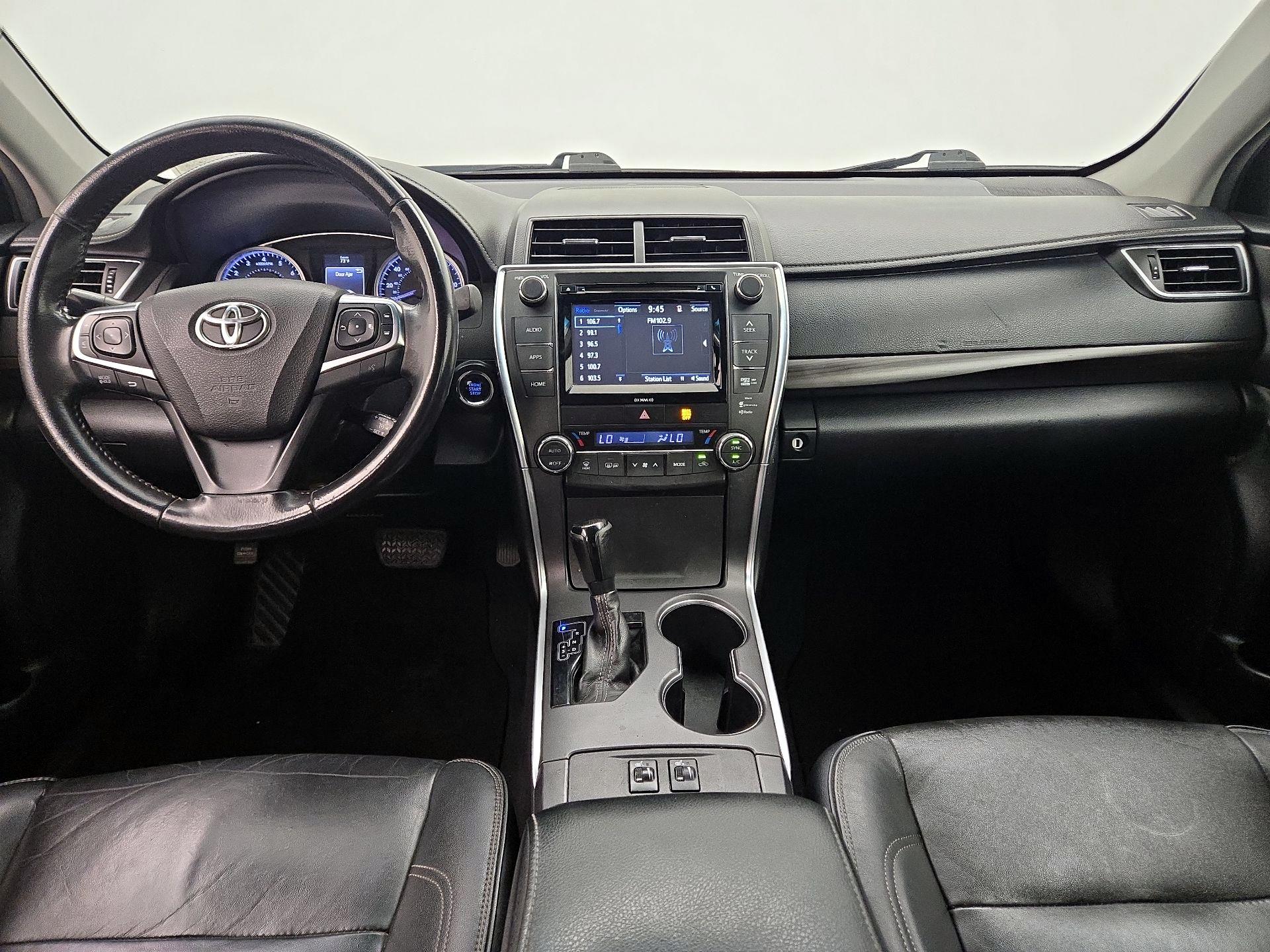 Thumbnail: 2016 Toyota Camry - 9
