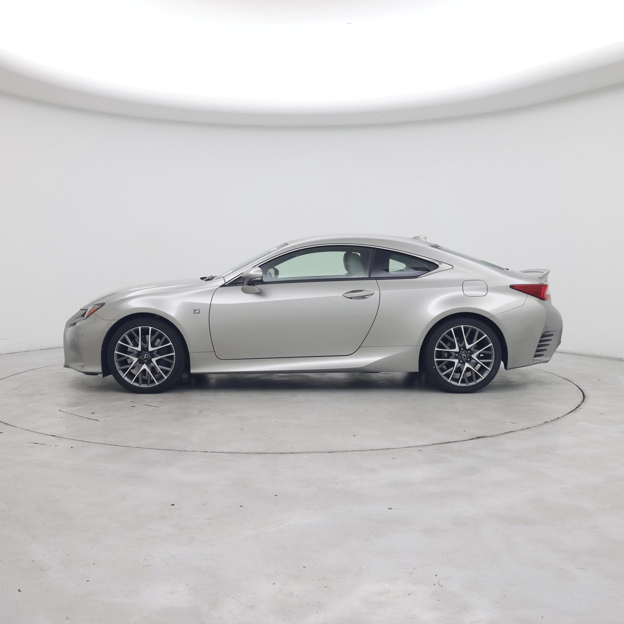 Thumbnail: 2017 Lexus RC - 3