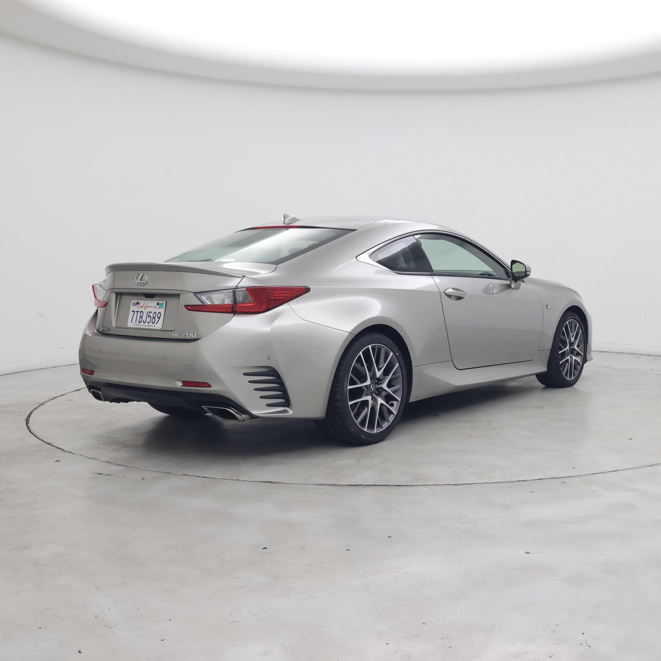 Thumbnail: 2017 Lexus RC - 8