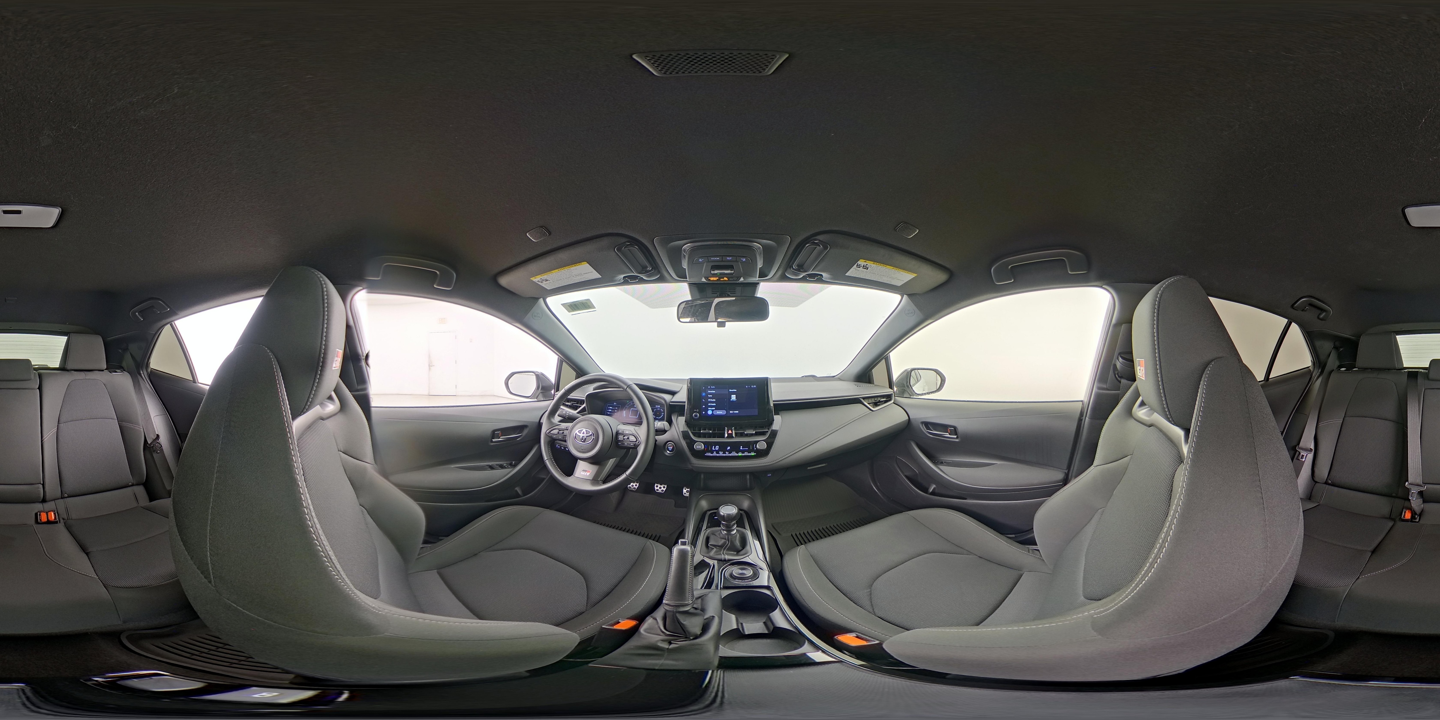 2025 Toyota GR Corolla Core - Photo 24