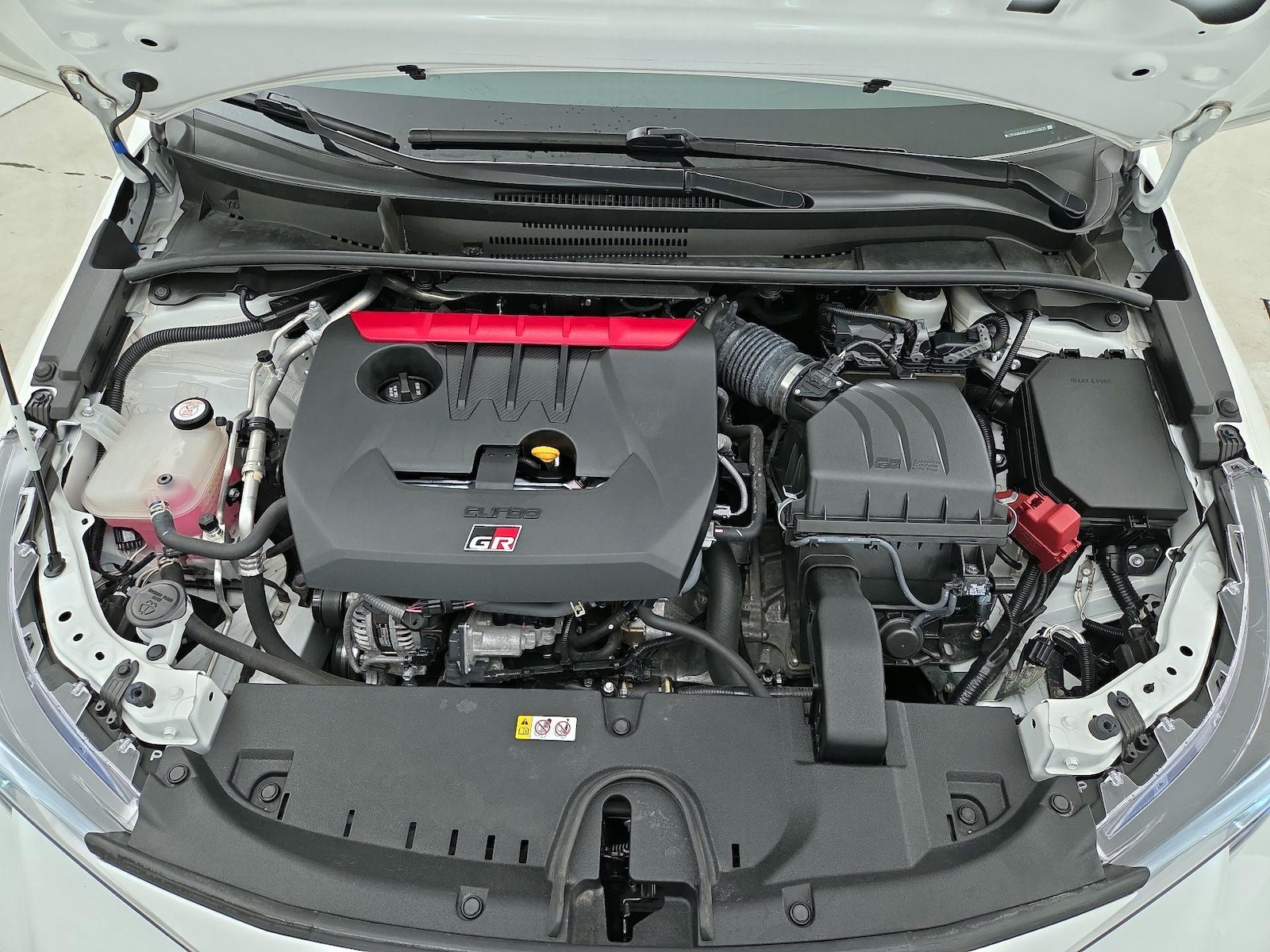 2025 Toyota GR Corolla Core - Photo 22