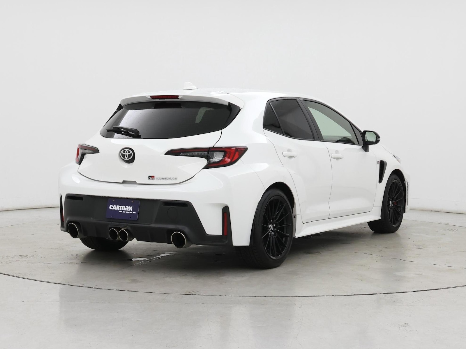2025 Toyota GR Corolla Core - Photo 9