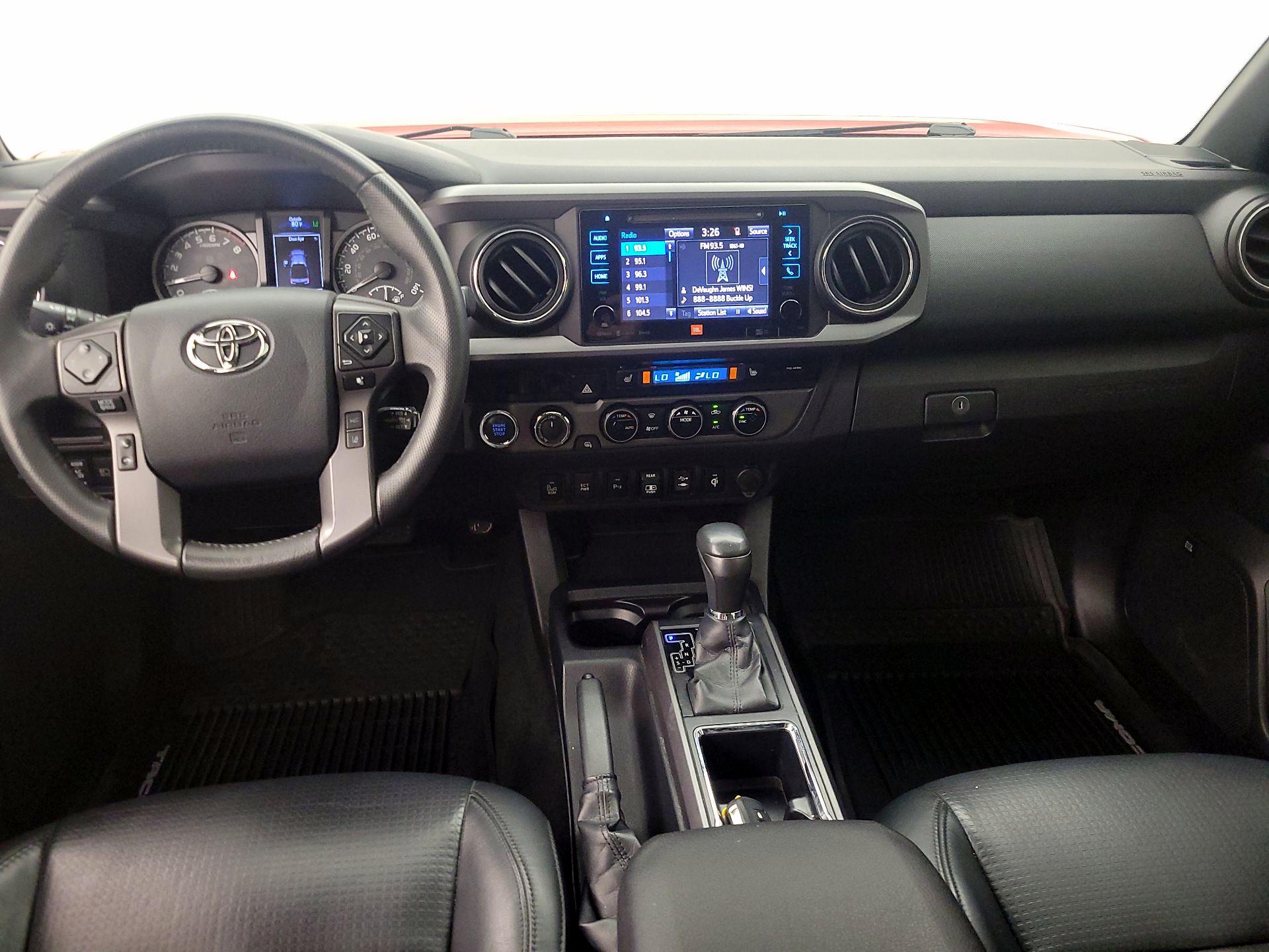 Thumbnail: 2018 Toyota Tacoma - 9