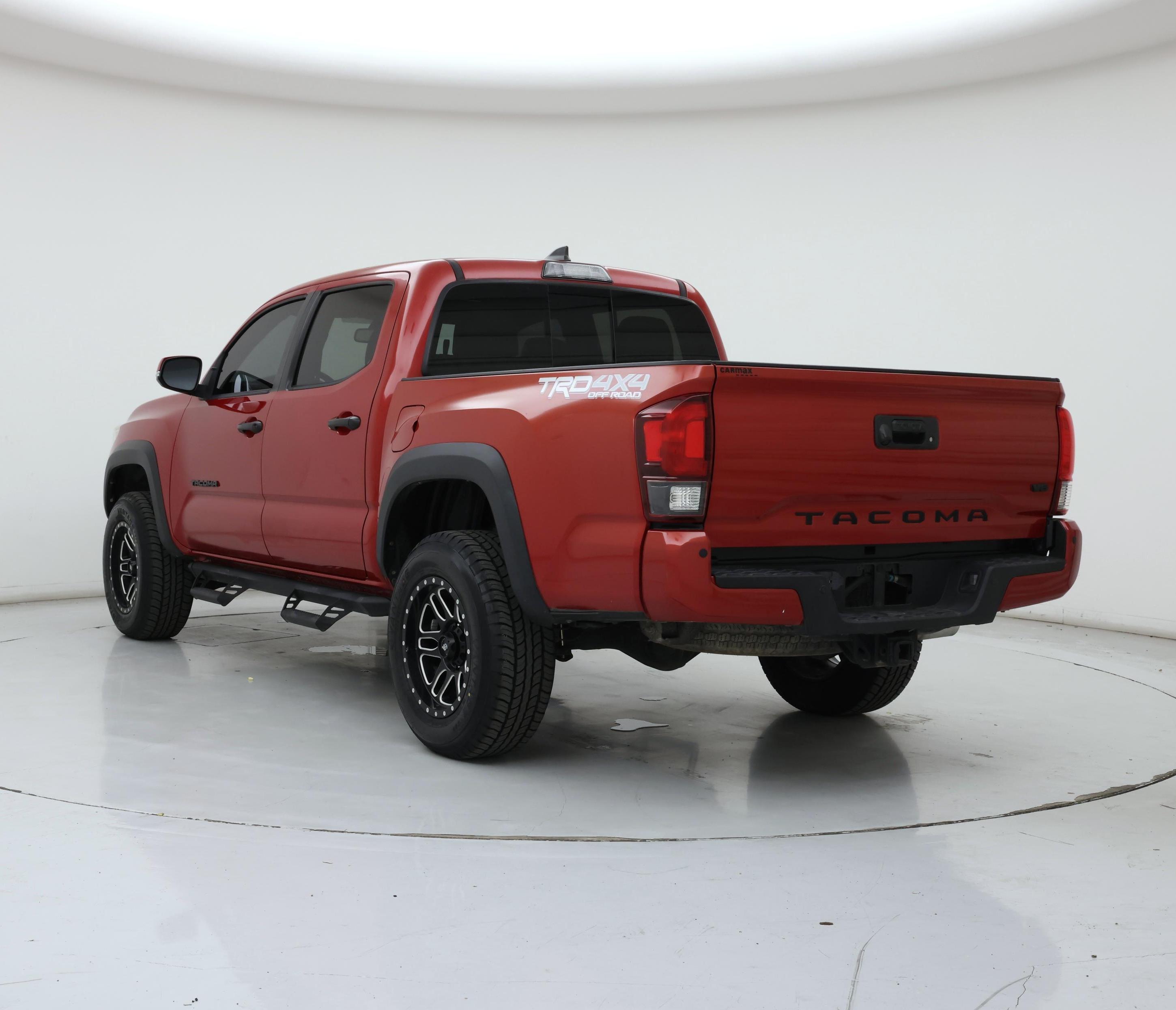 Thumbnail: 2018 Toyota Tacoma - 2