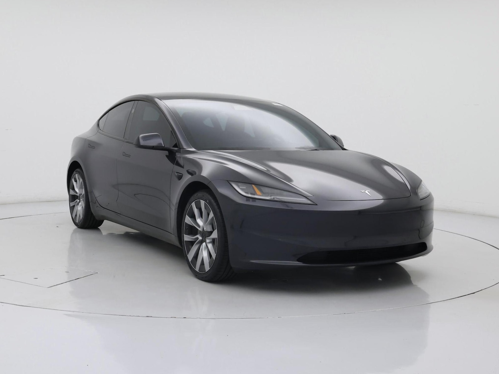 2025 Tesla Model 3 Long Range - Photo 2