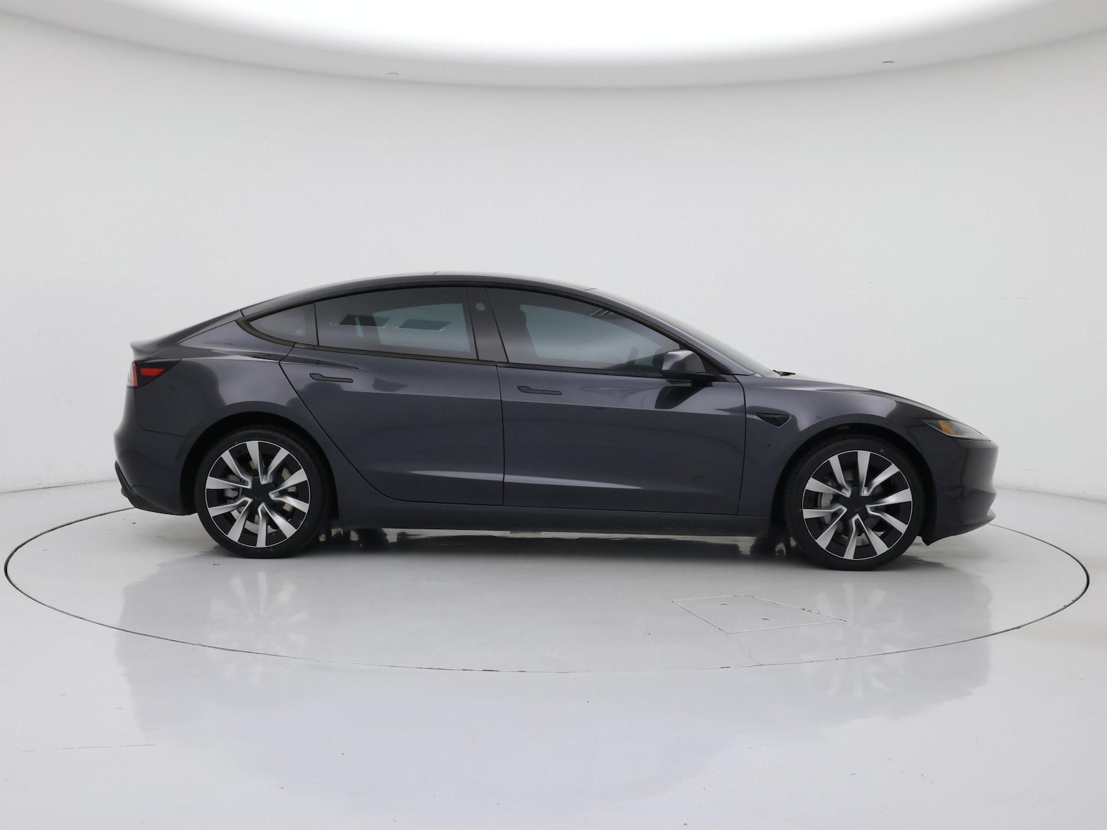 2025 Tesla Model 3 Long Range - Photo 8