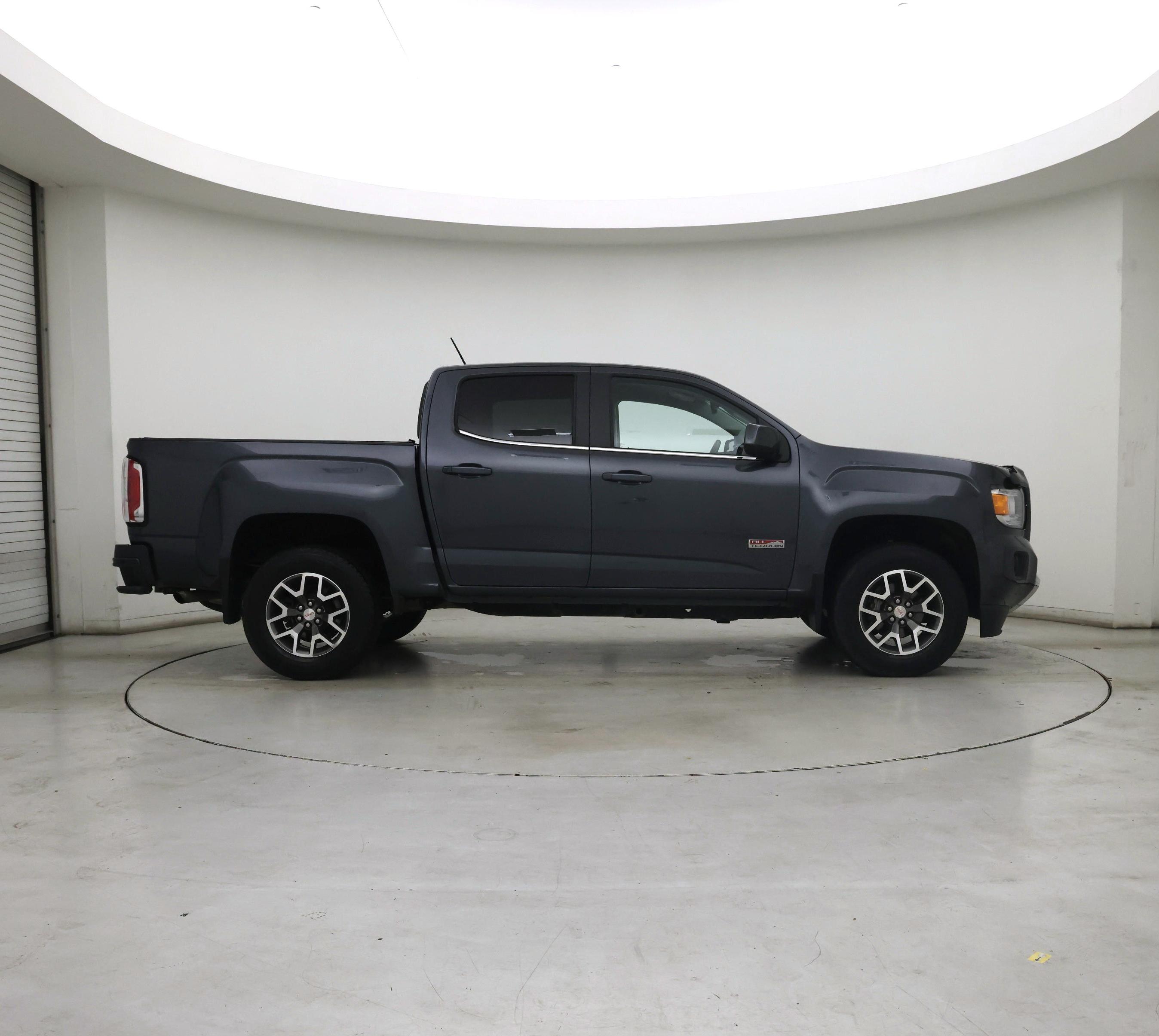Thumbnail: 2016 GMC Canyon - 7
