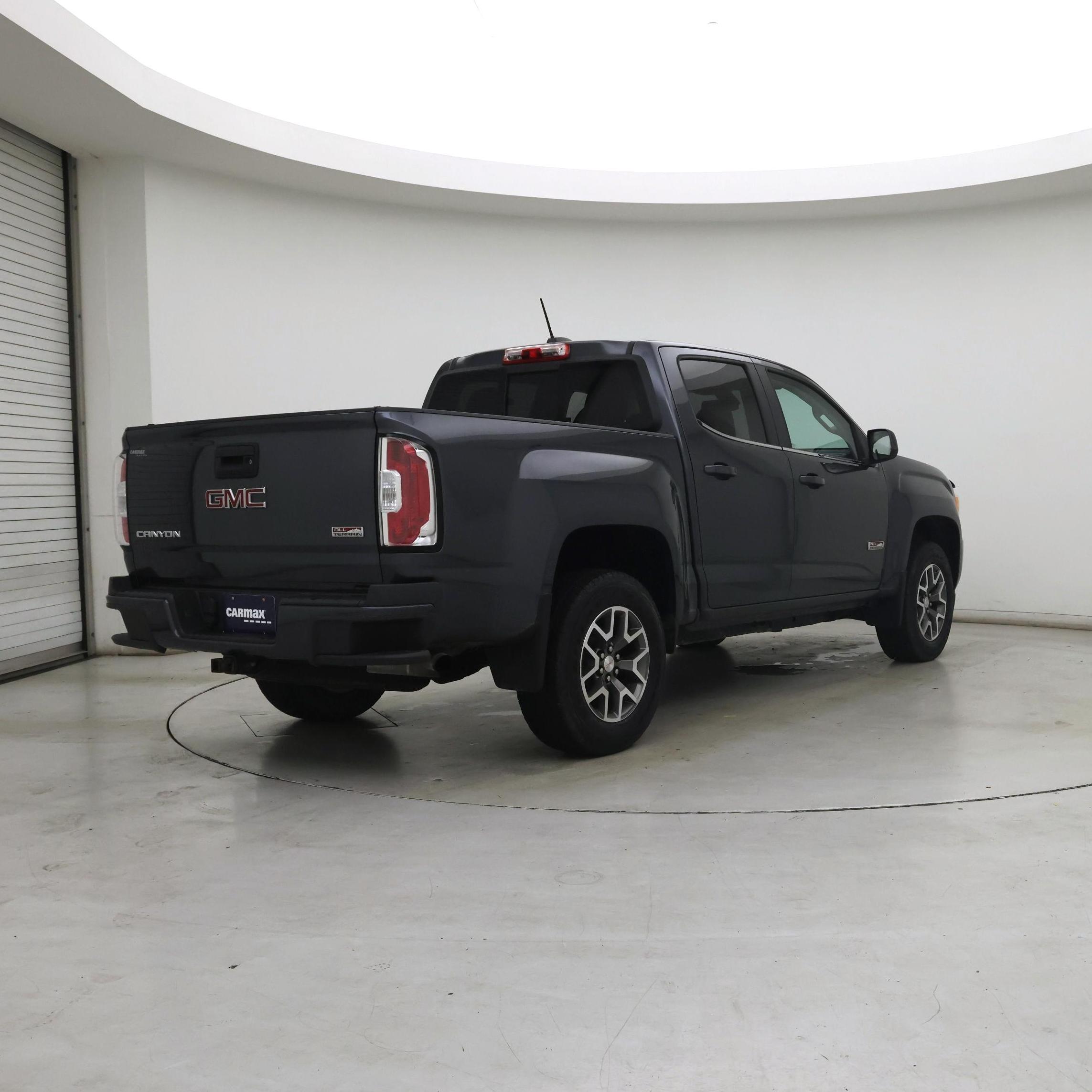 Thumbnail: 2016 GMC Canyon - 8