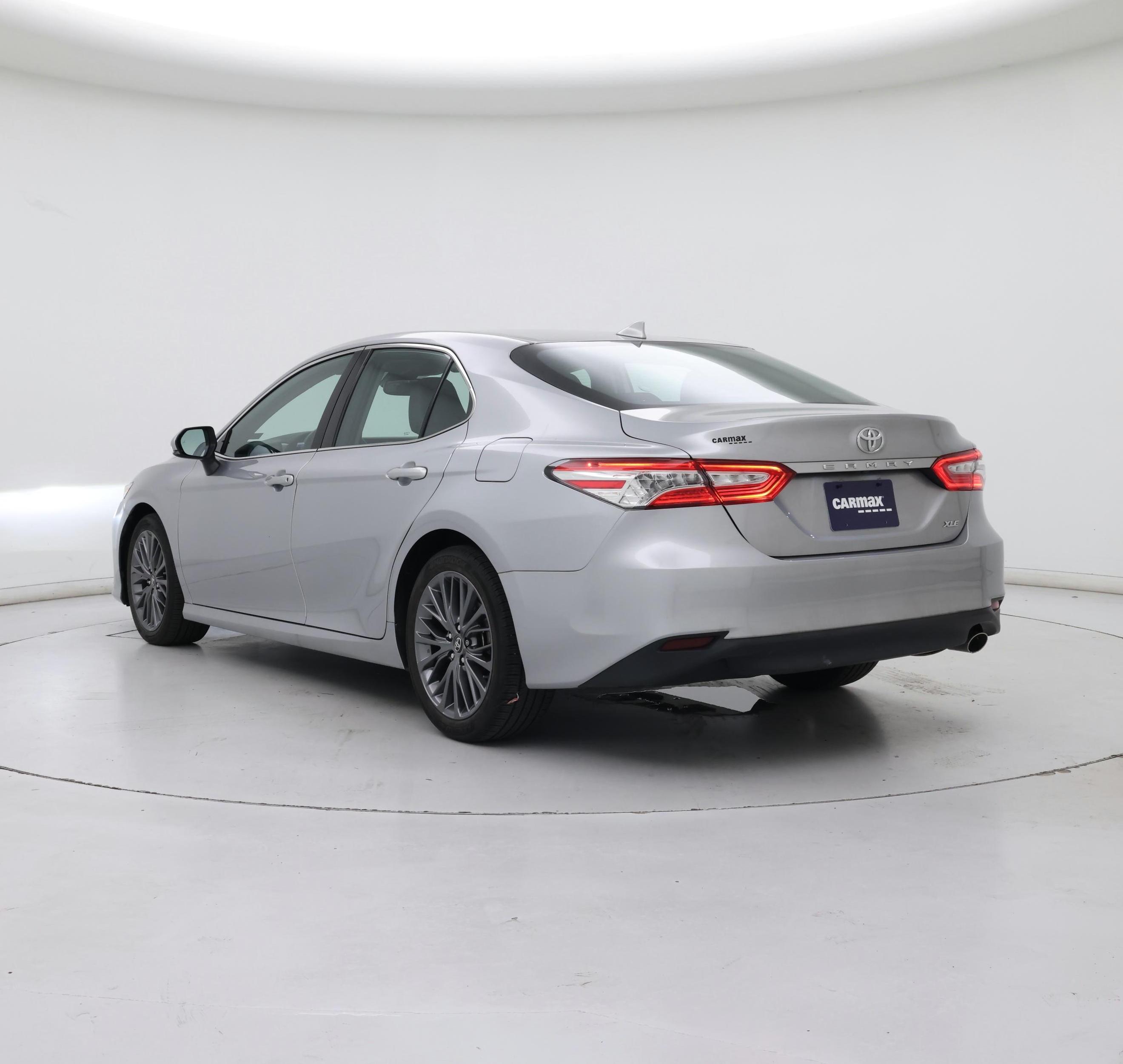 Thumbnail: 2019 Toyota Camry - 2