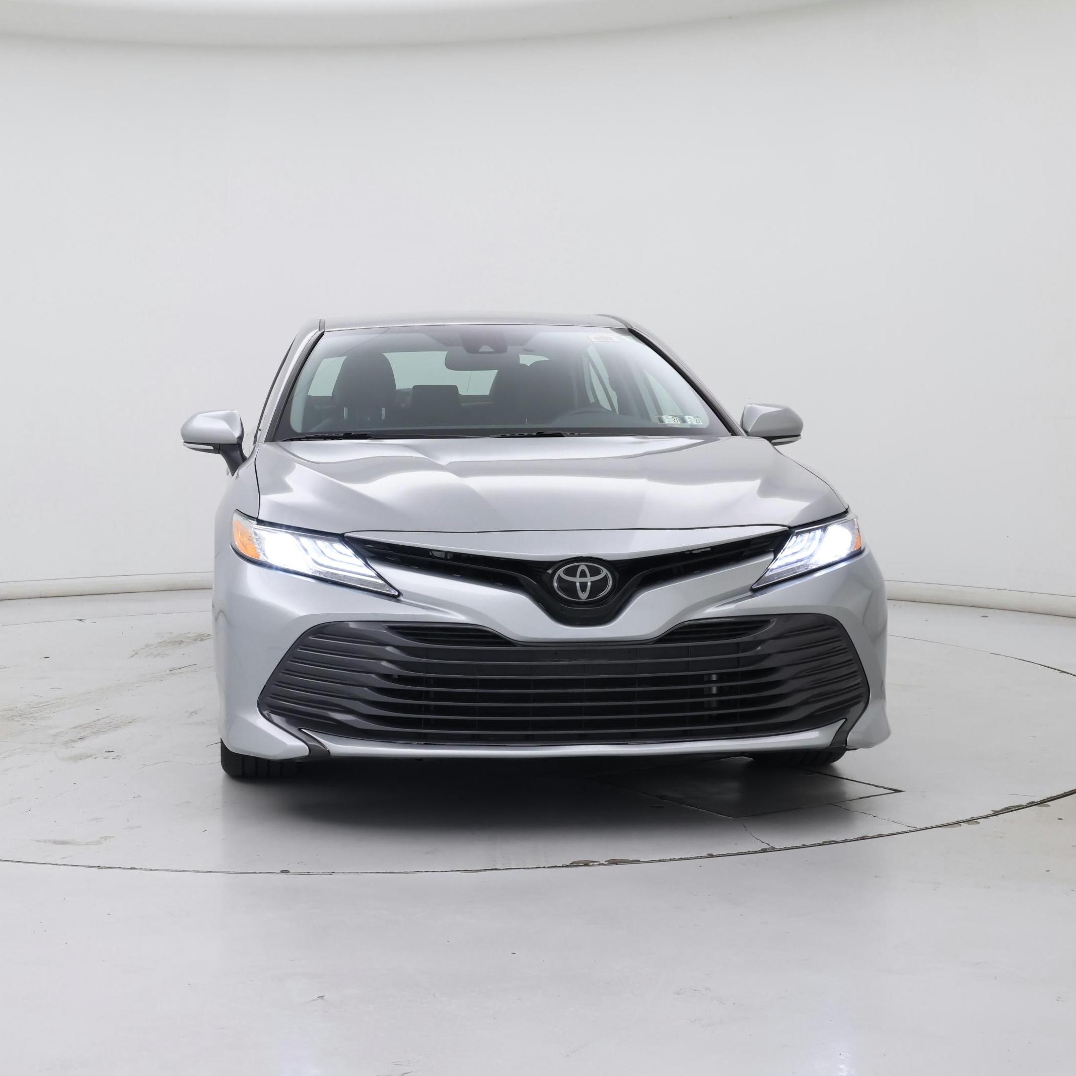 Thumbnail: 2019 Toyota Camry - 5