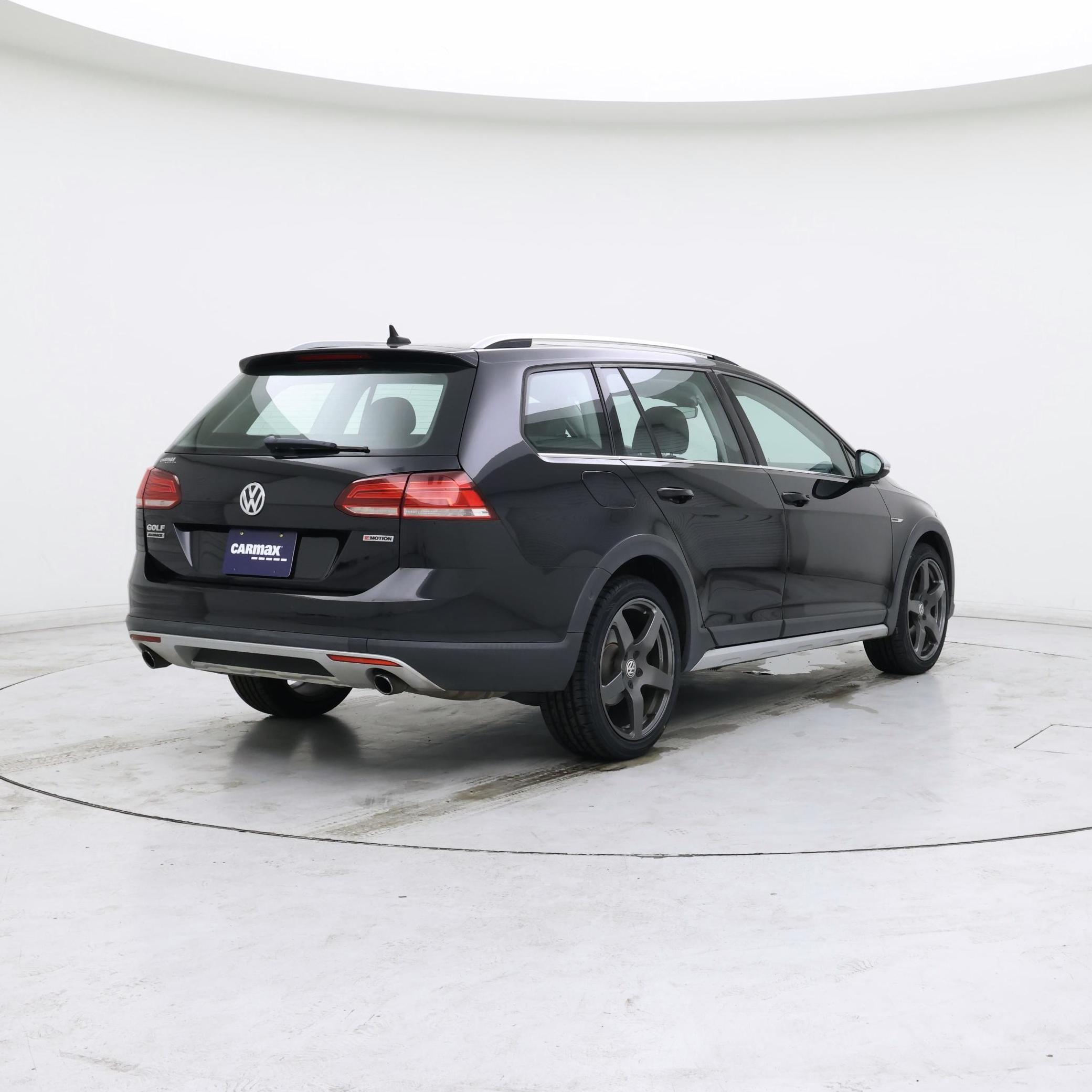 Thumbnail: 2019 Volkswagen Golf - 8