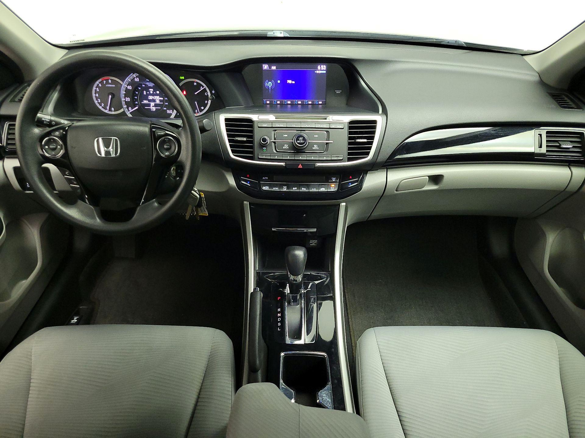Thumbnail: 2017 Honda Accord - 9