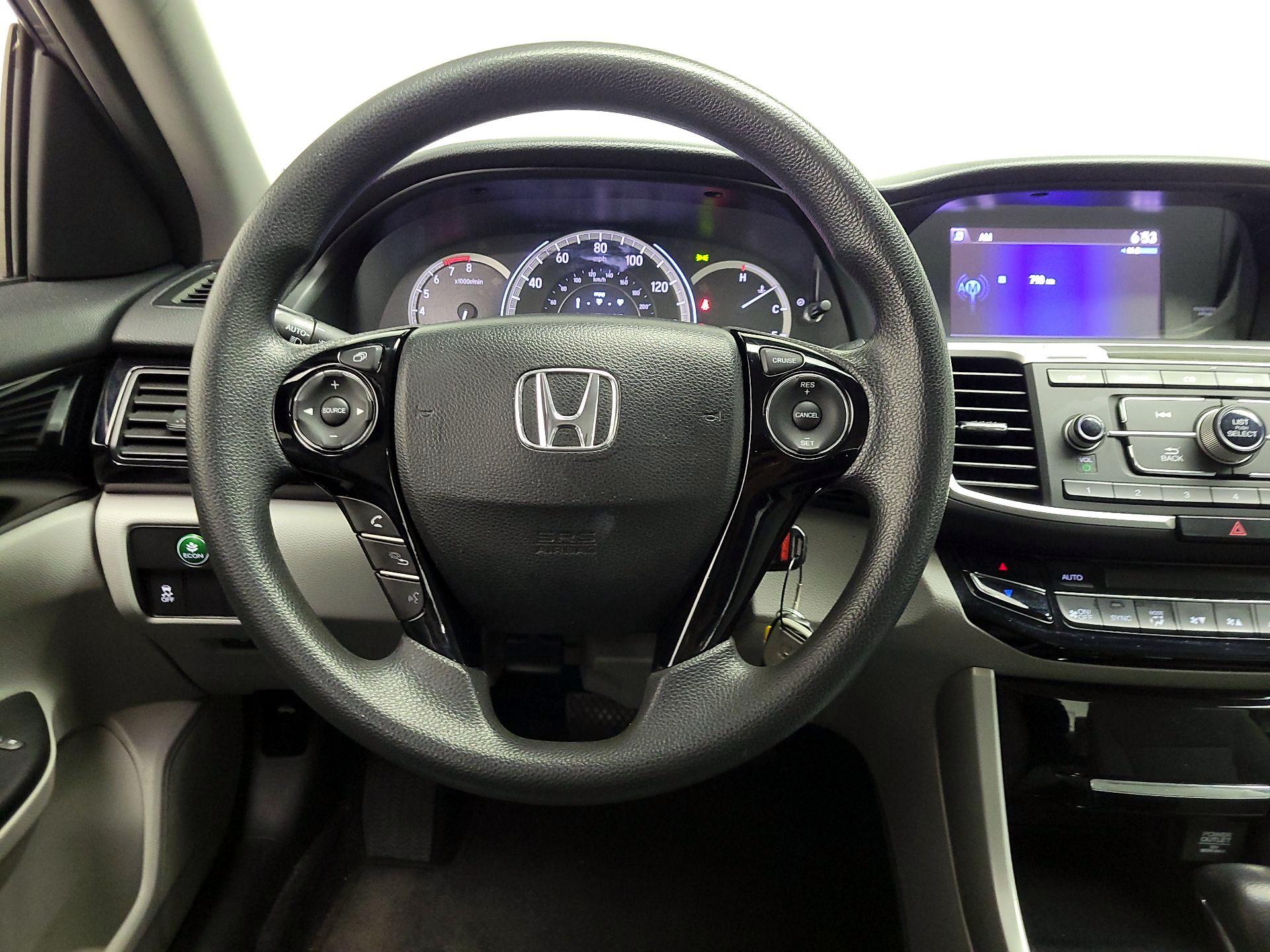 Thumbnail: 2017 Honda Accord - 10
