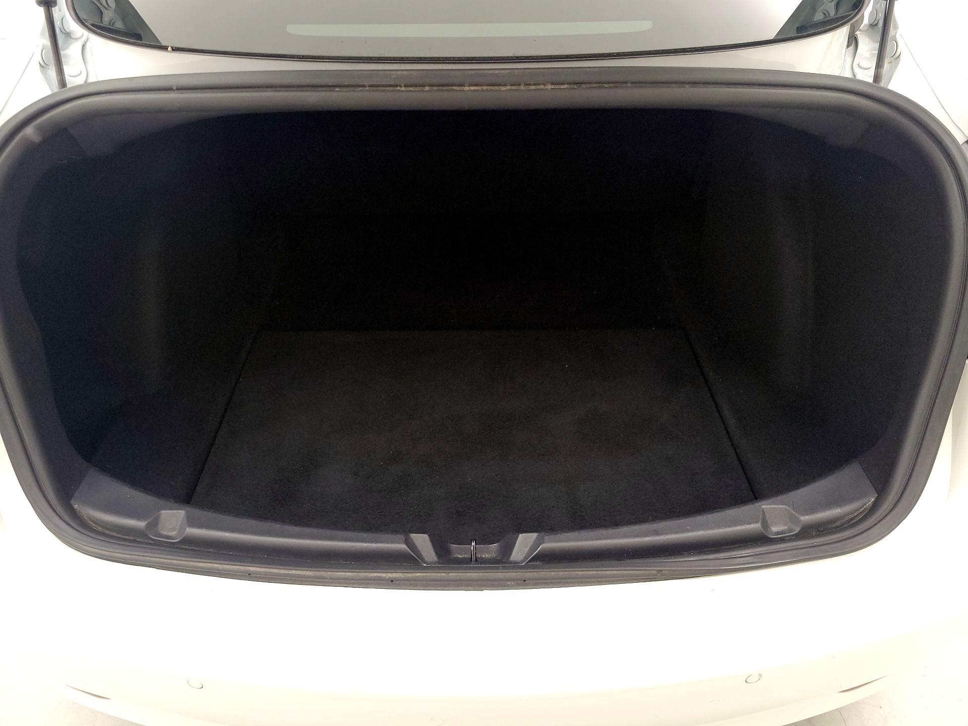 Thumbnail: 2020 Tesla Model 3 - 20