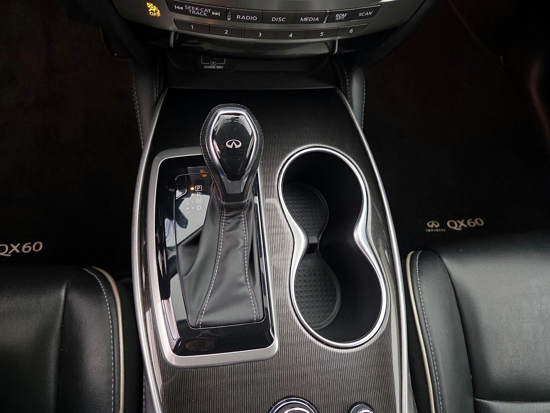 Thumbnail: 2019 INFINITI QX60 - 17