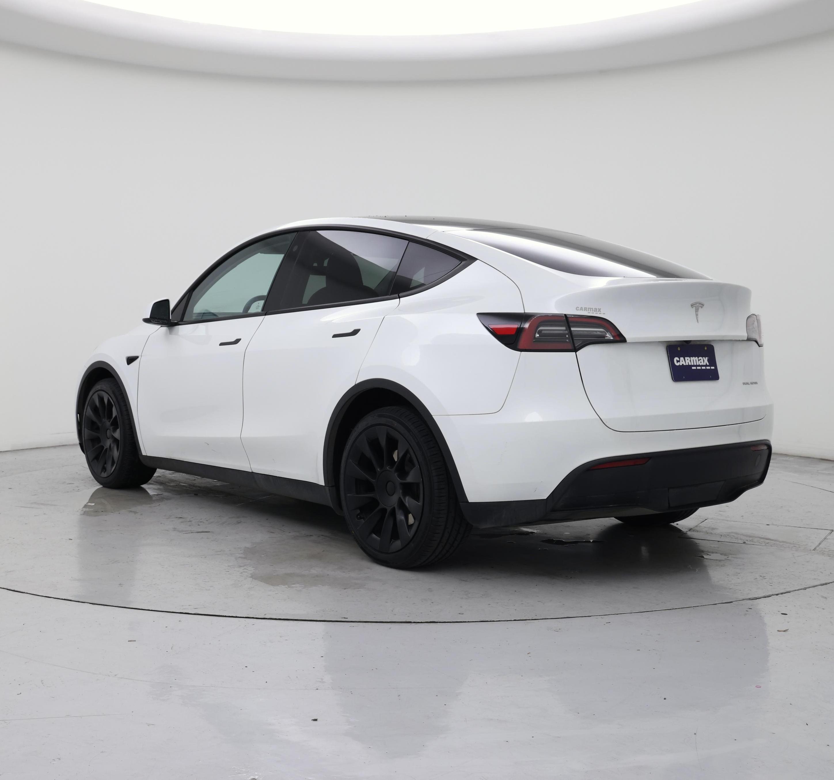 Thumbnail: 2023 Tesla Model Y - 2