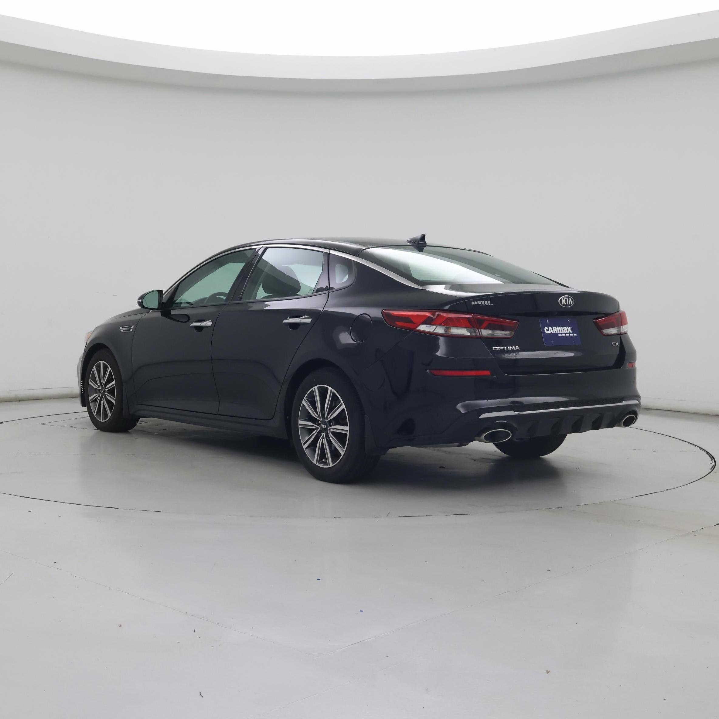 Thumbnail: 2019 Kia Optima - 2