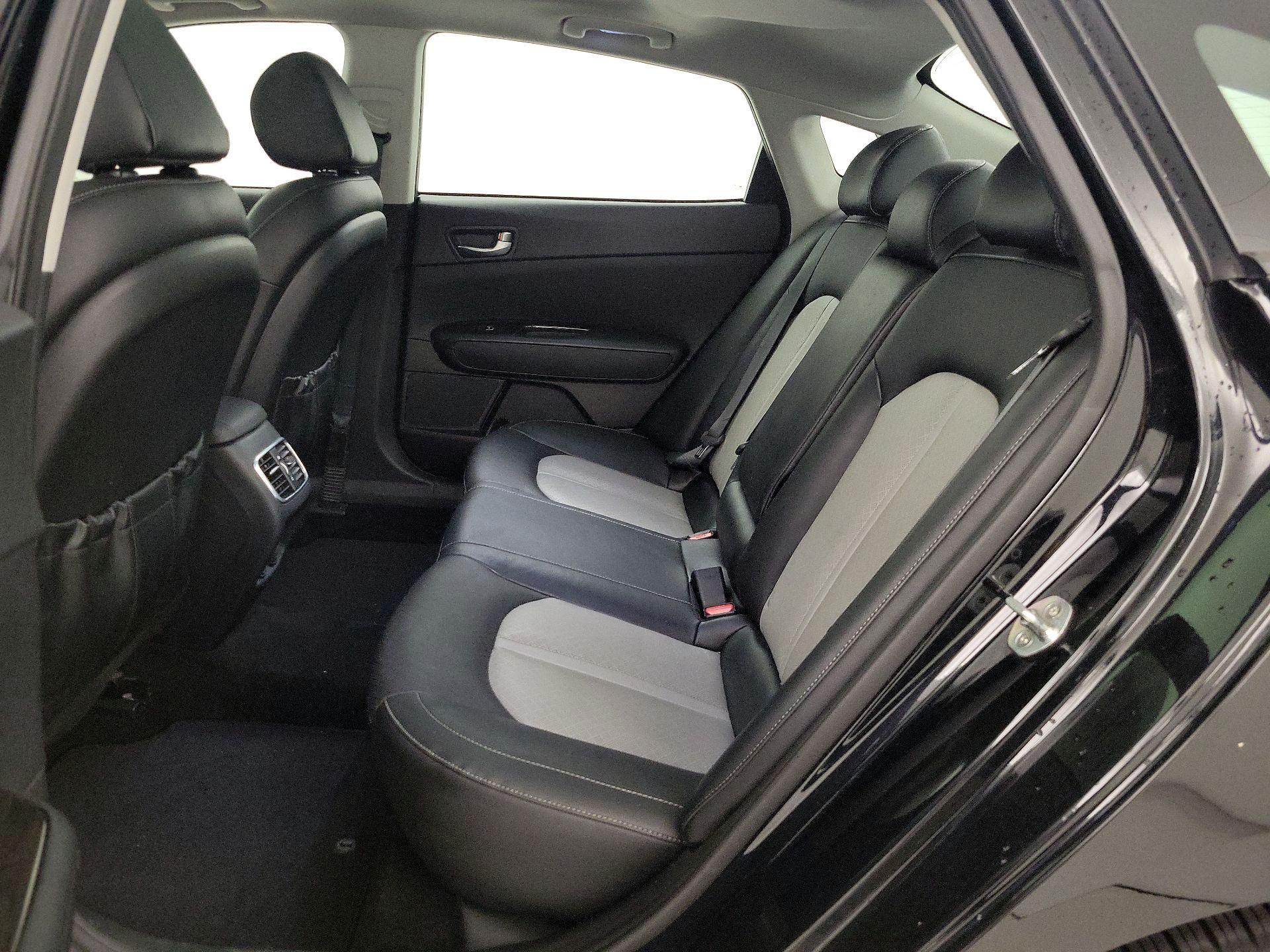 Thumbnail: 2019 Kia Optima - 20
