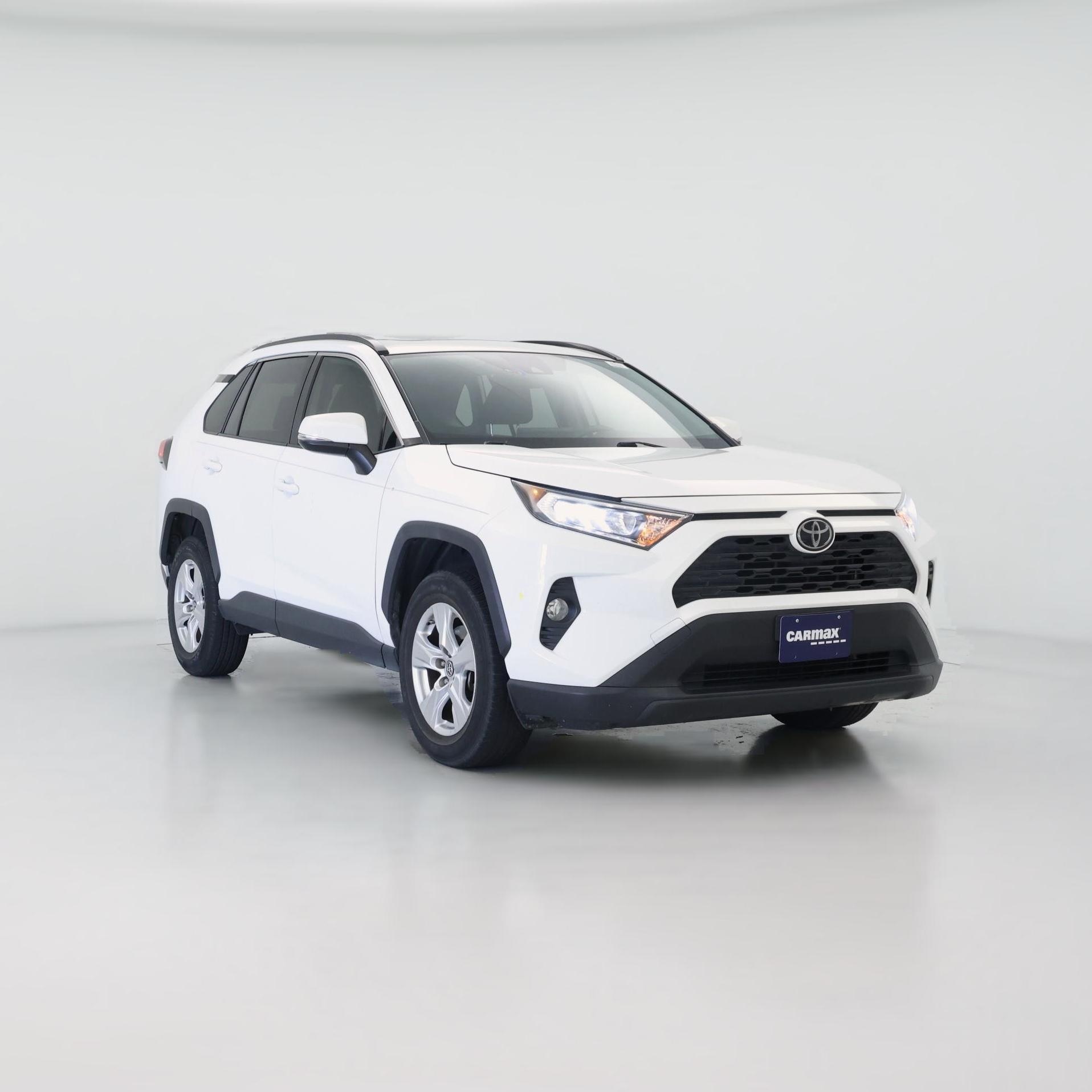 Thumbnail: 2019 Toyota RAV4 - 1