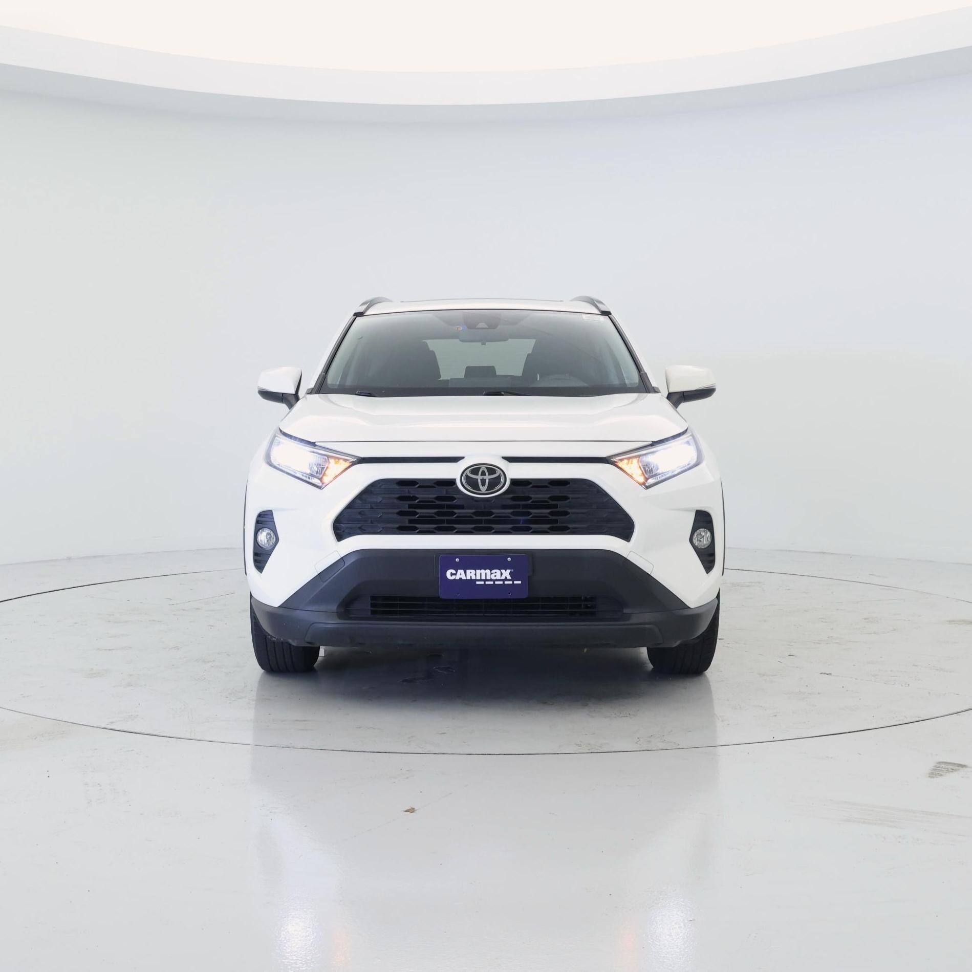 Thumbnail: 2019 Toyota RAV4 - 5