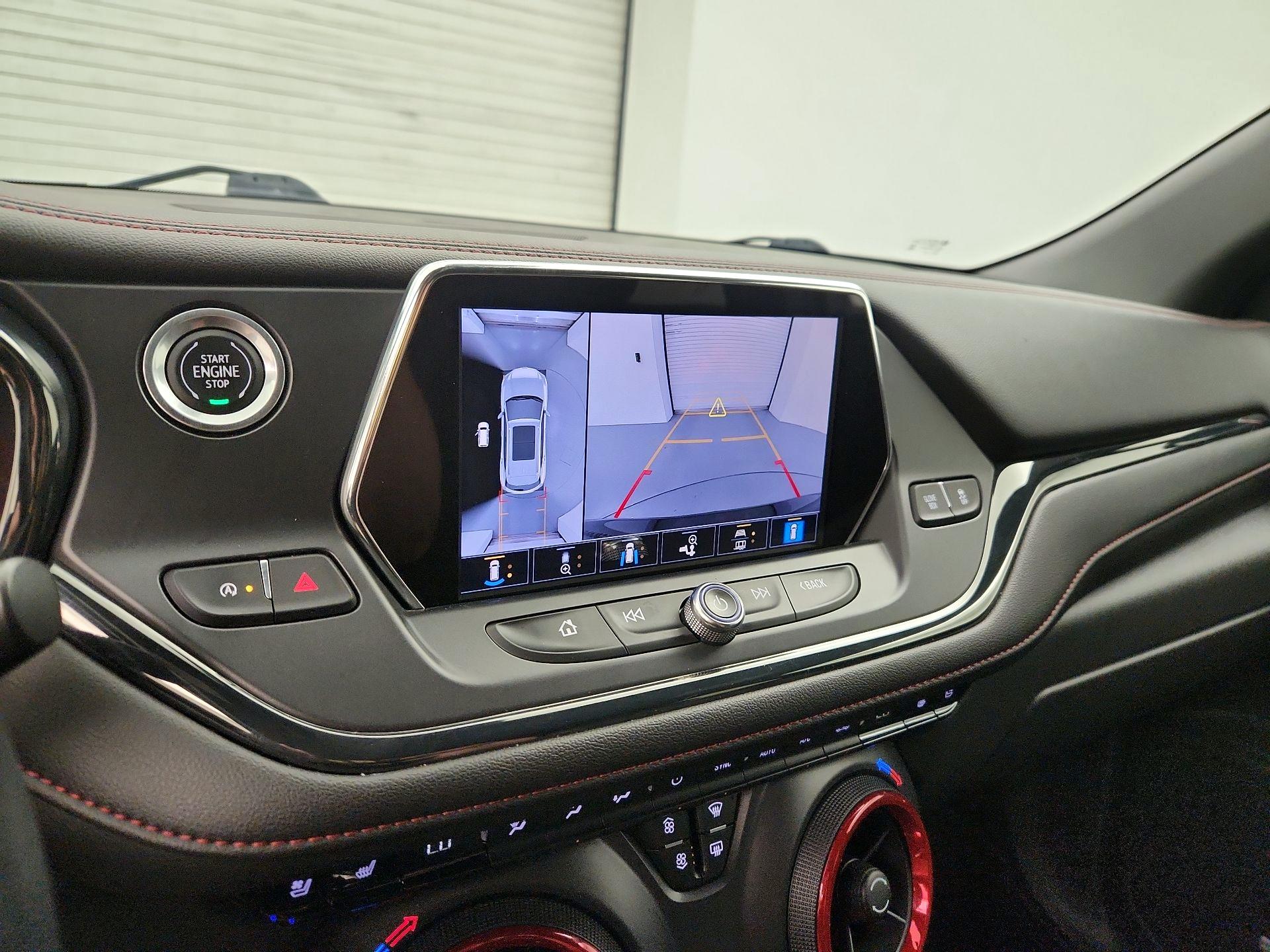 Thumbnail: 2021 Chevrolet Blazer - 15