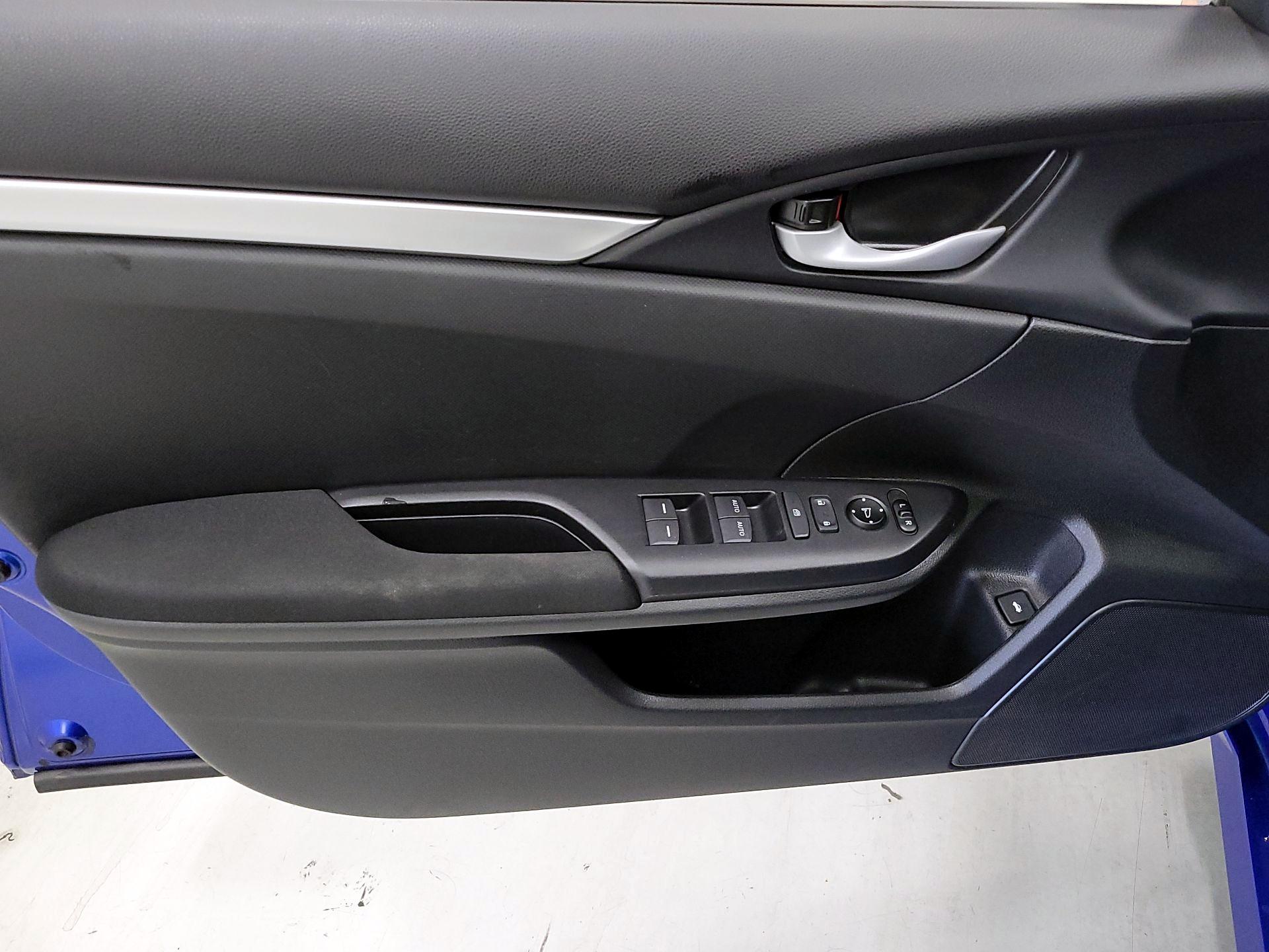 Thumbnail: 2020 Honda Civic - 12