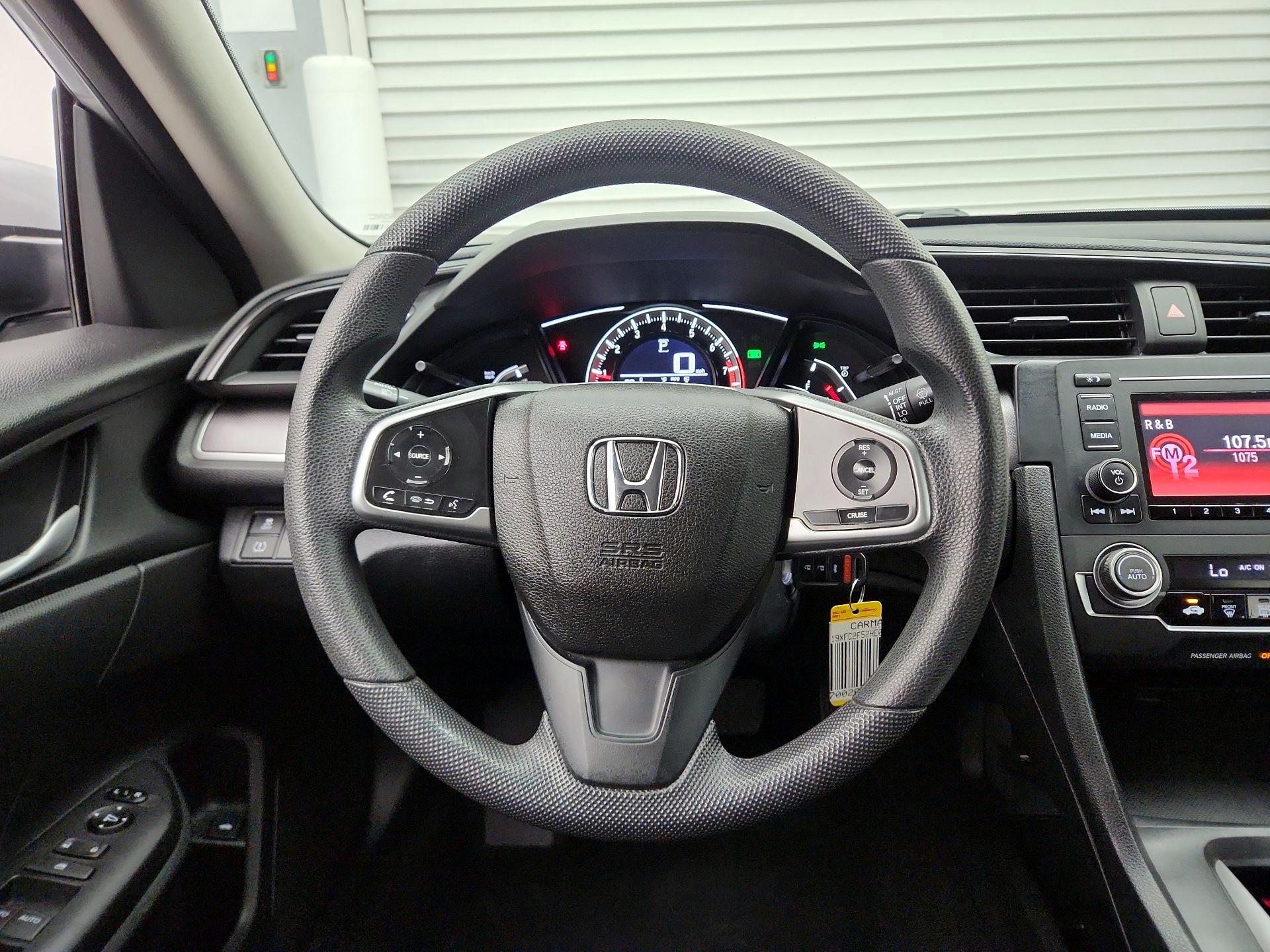 Thumbnail: 2017 Honda Civic - 10