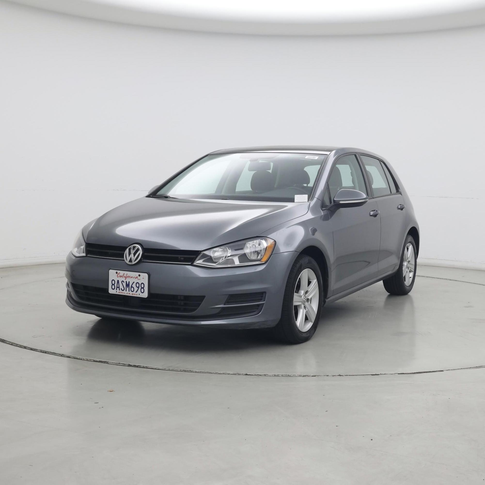 Thumbnail: 2017 Volkswagen Golf - 4