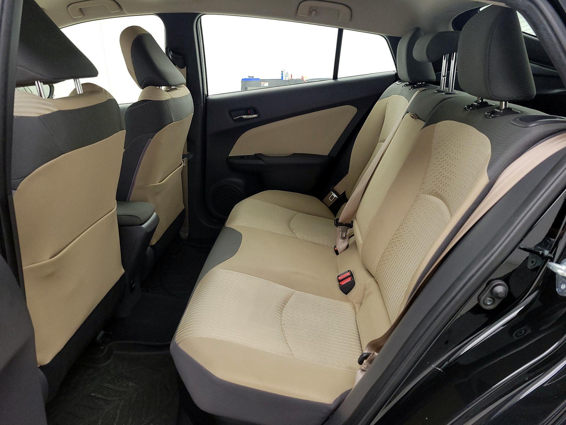 Thumbnail: 2016 Toyota Prius - 19