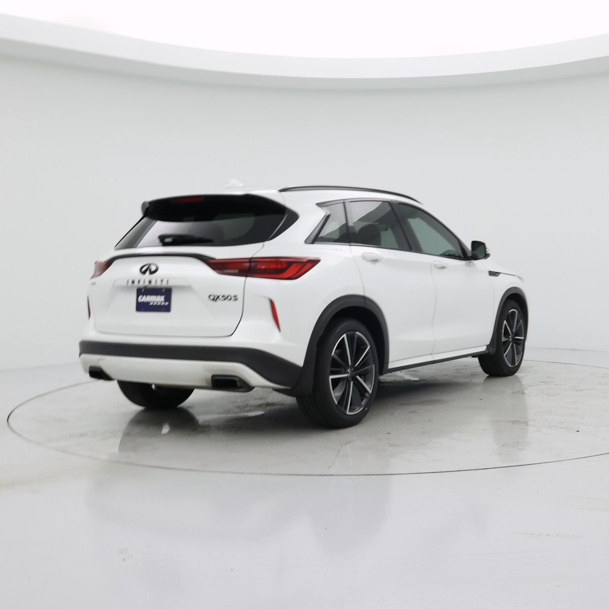 Thumbnail: 2024 INFINITI QX50 - 8