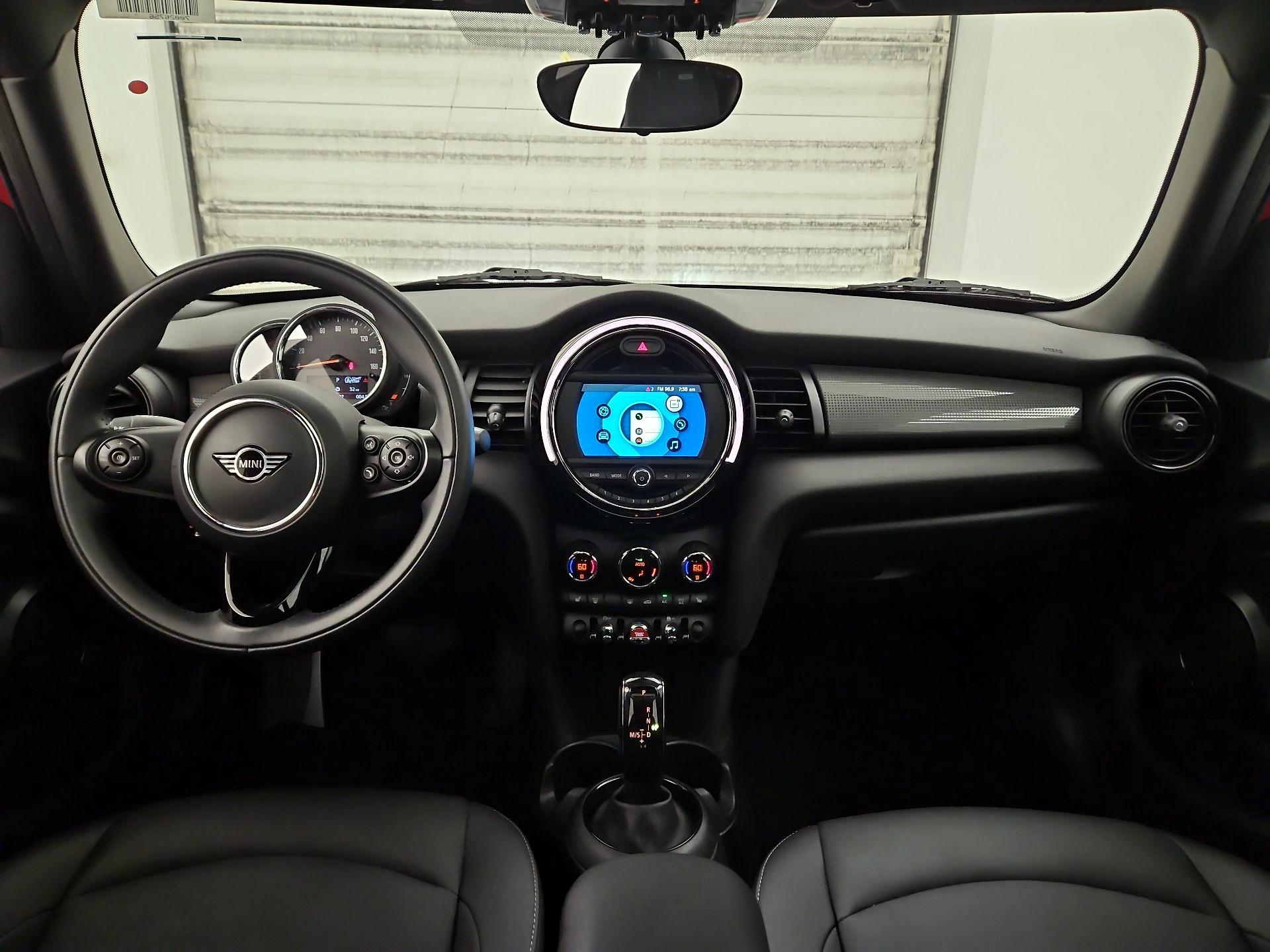 Thumbnail: 2020 MINI Cooper Hardtop - 9