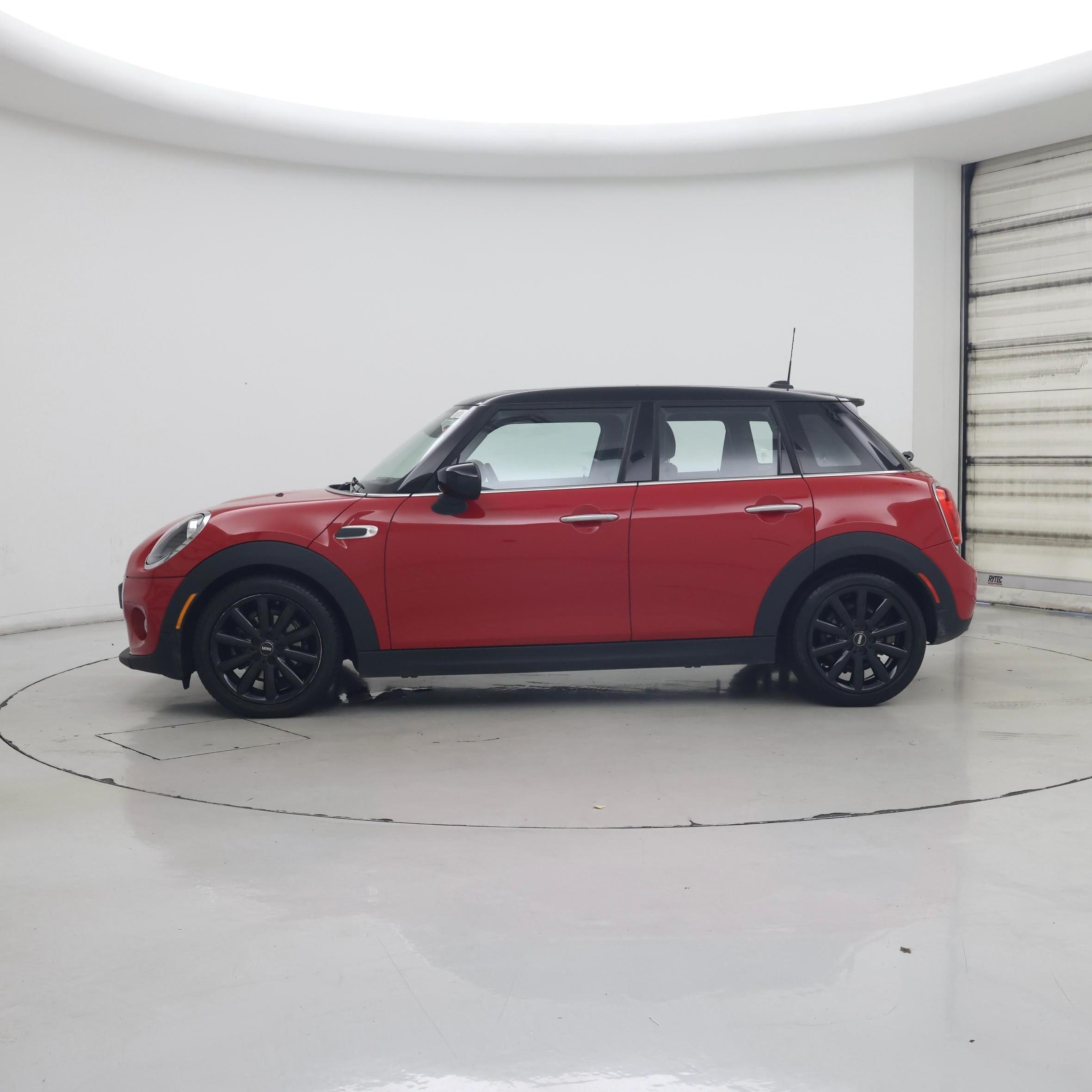 Thumbnail: 2020 MINI Cooper Hardtop - 3