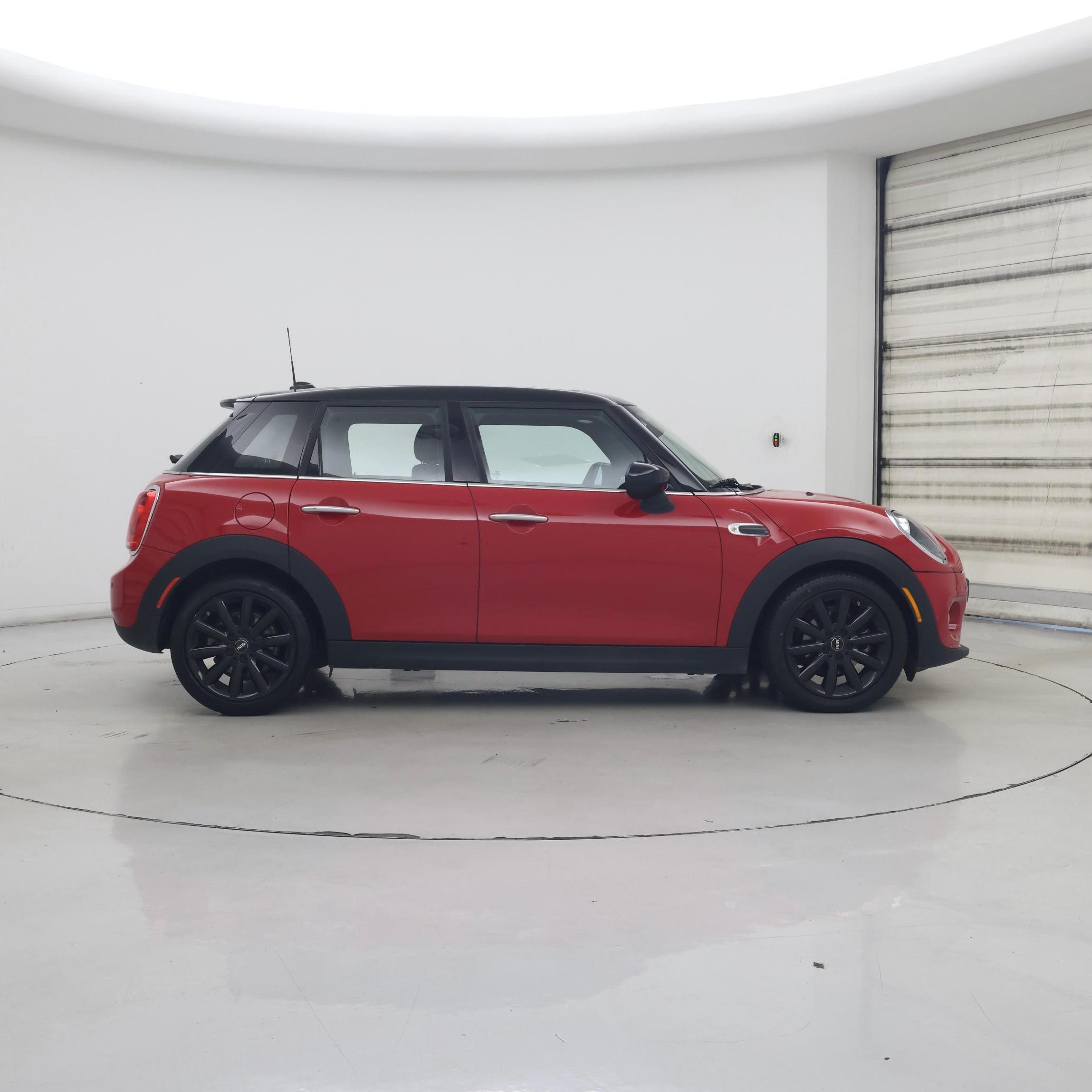 Thumbnail: 2020 MINI Cooper Hardtop - 7