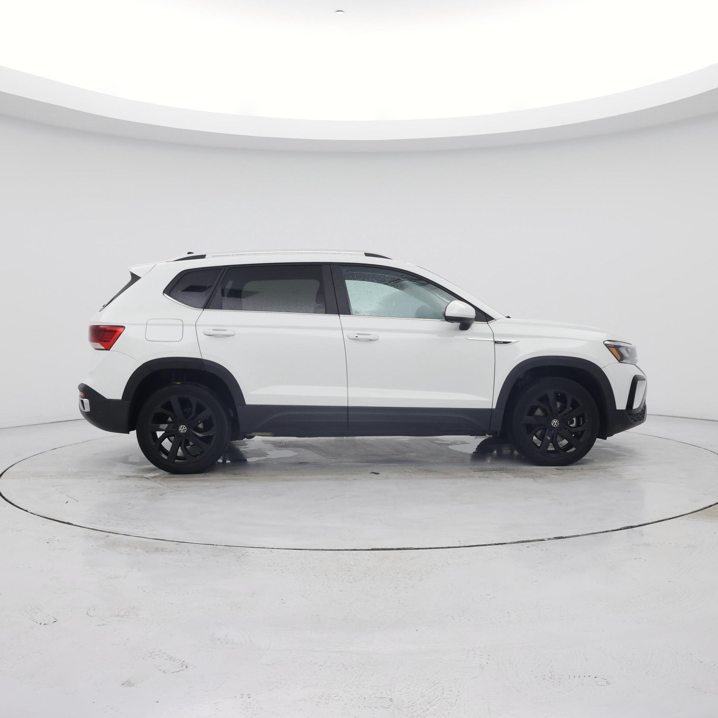 Thumbnail: 2022 Volkswagen Taos - 7