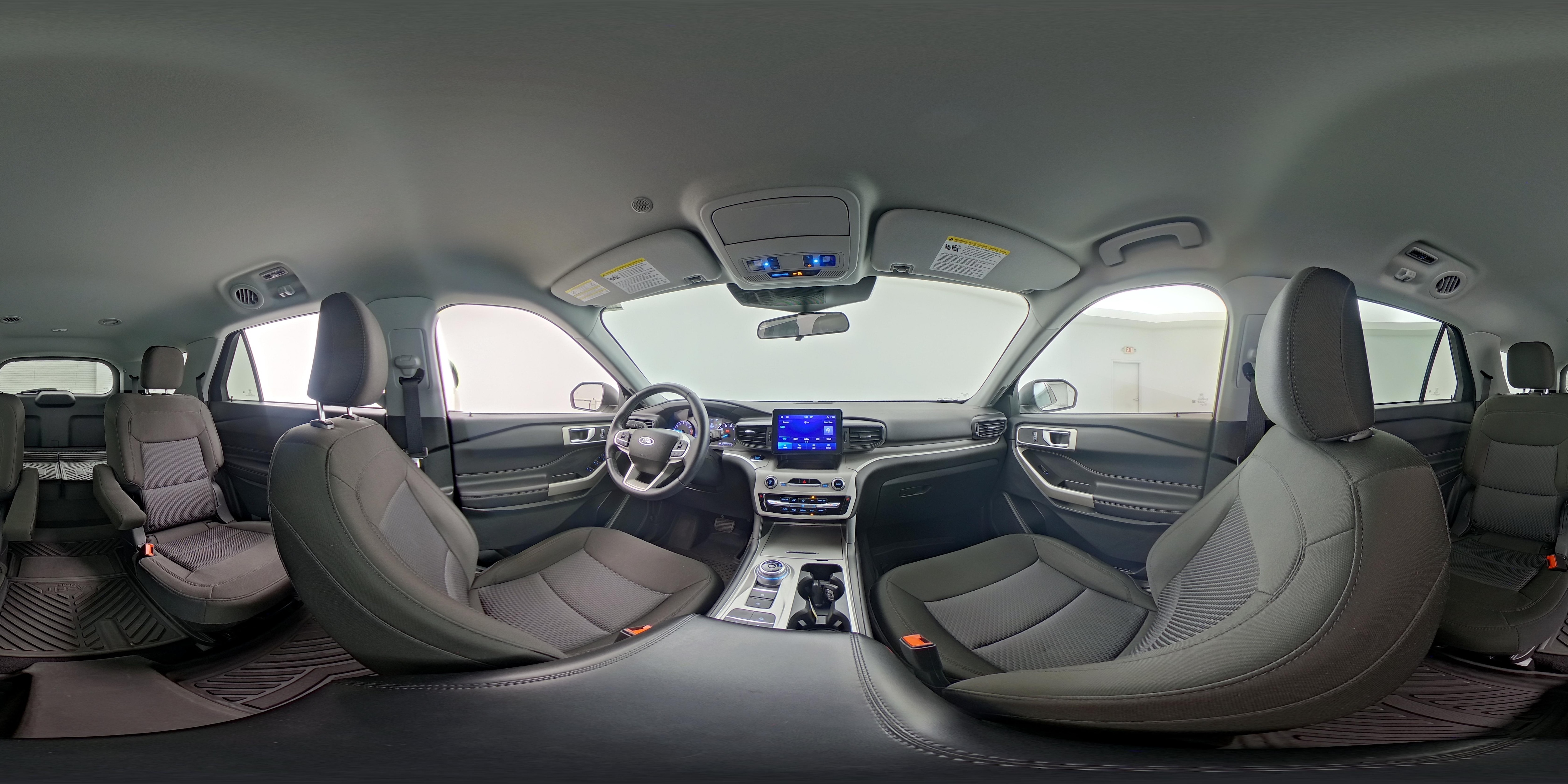 2023 Ford Explorer XLT - Photo 26